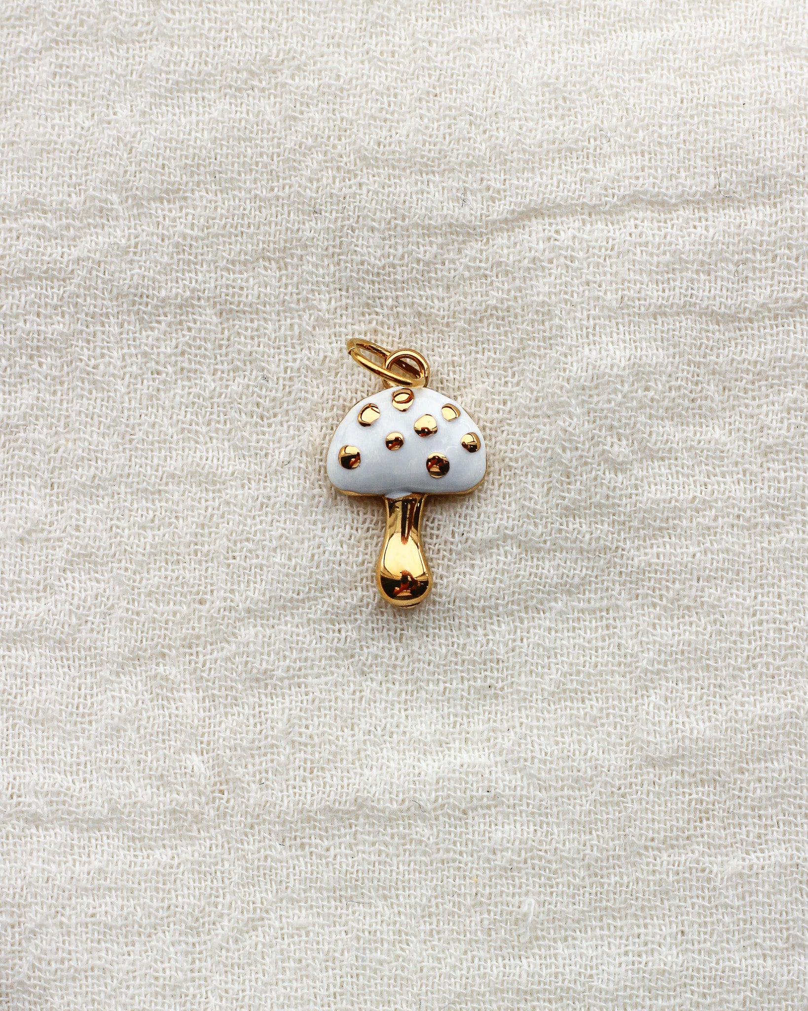White Mushroom PVD Charm, CH367
