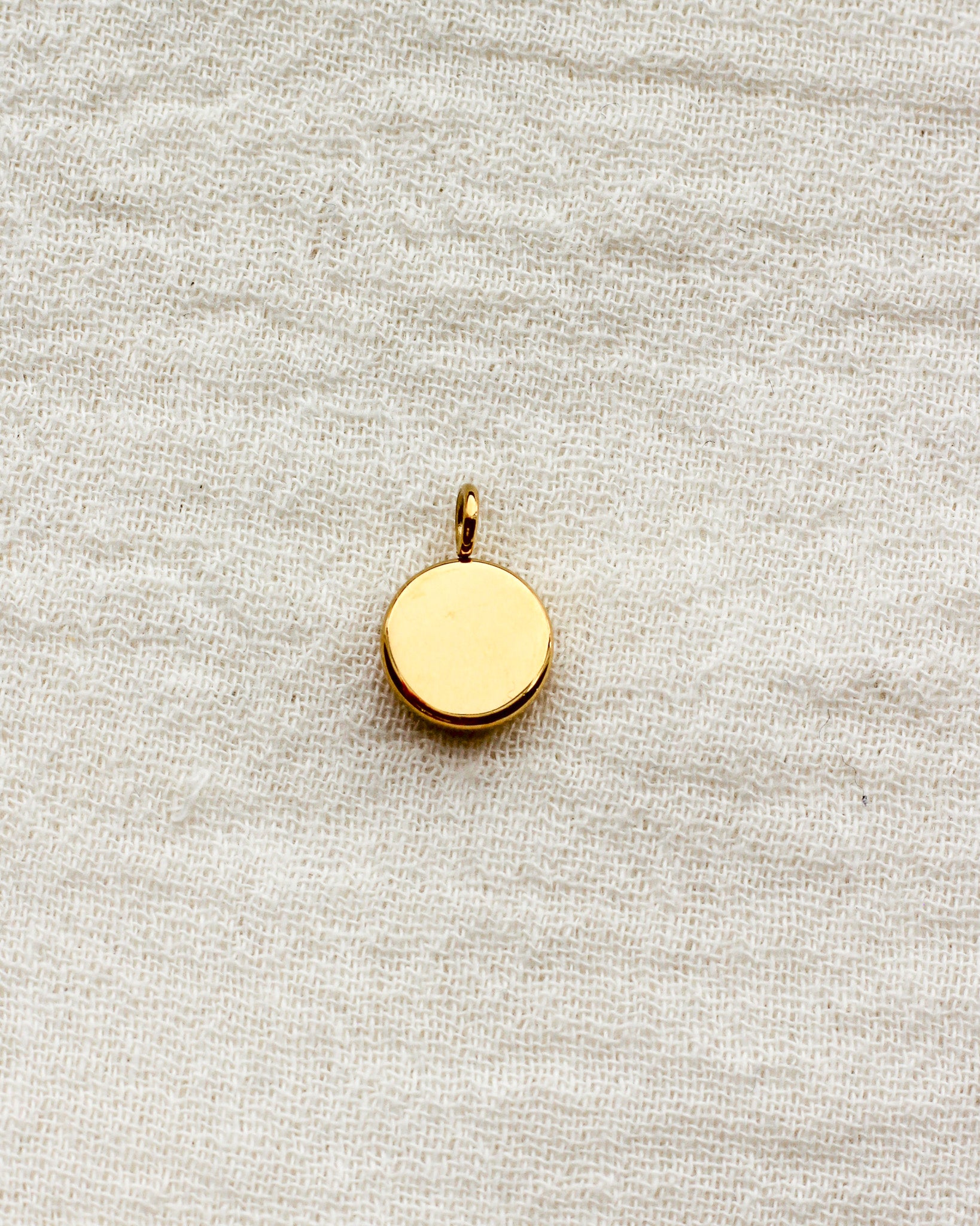 Cubic Zirconia Round Pendant PVD Charm, CH436