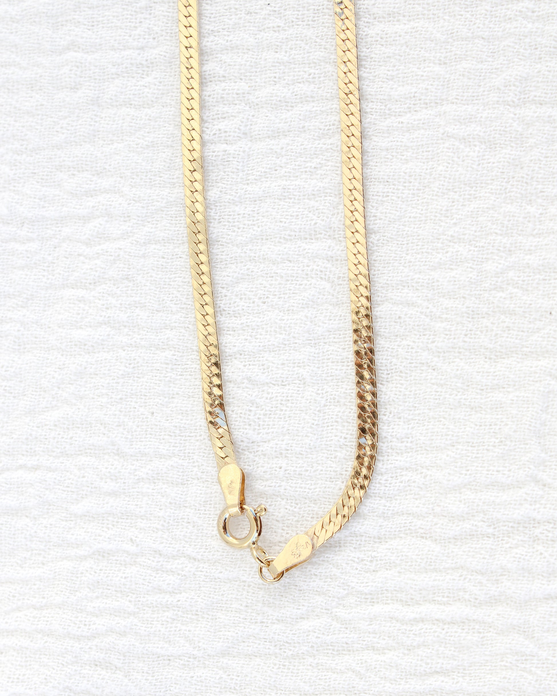 18" 2.4mm Flat Herringbone Necklace Chain, NC16