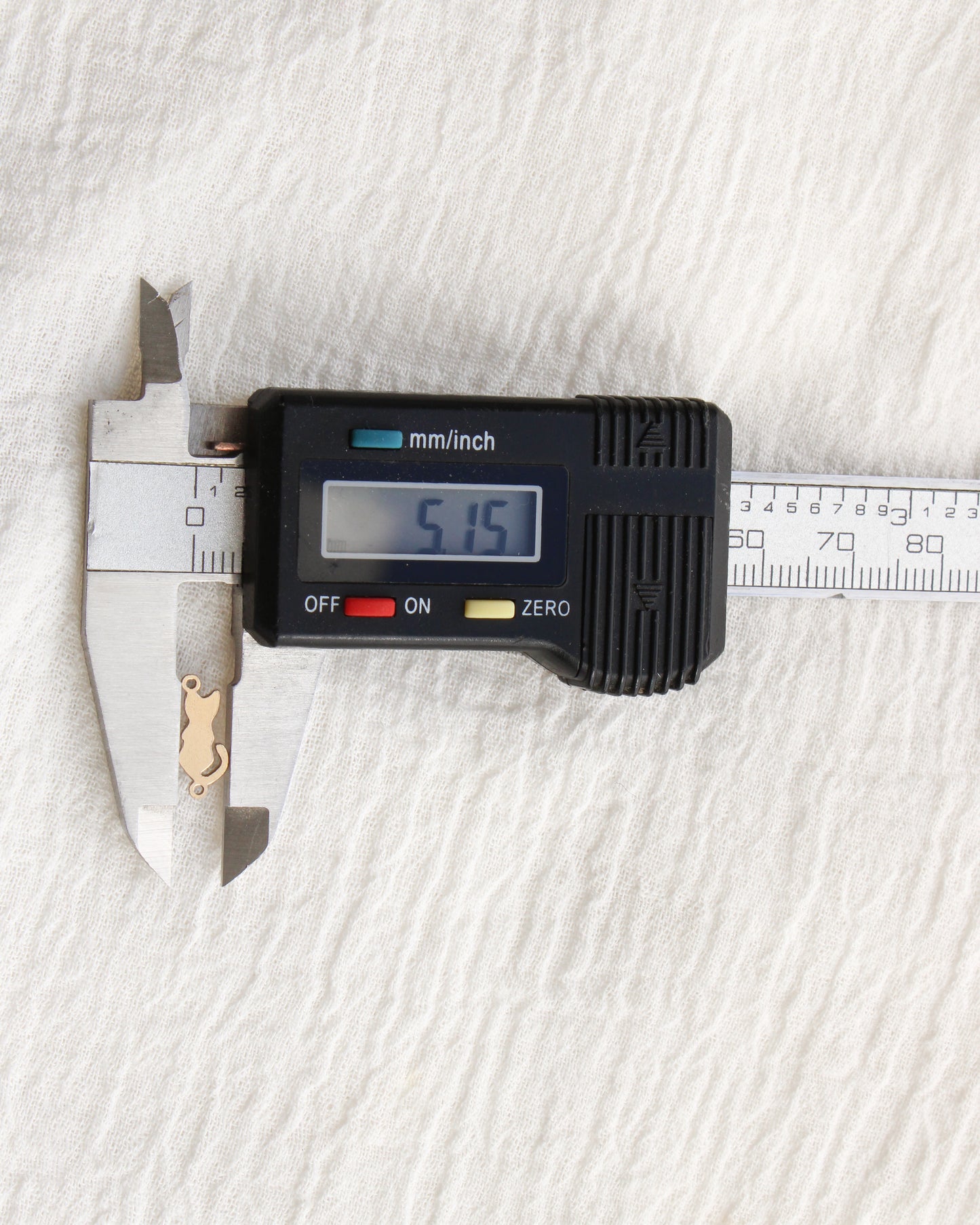 5mm Cat Connector, CN481