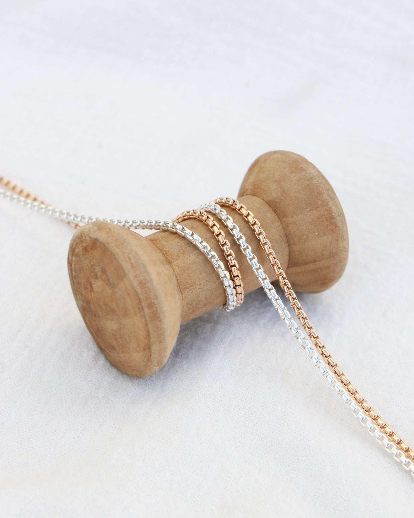 1.8mm Round Venetian Rolo Chain, G219