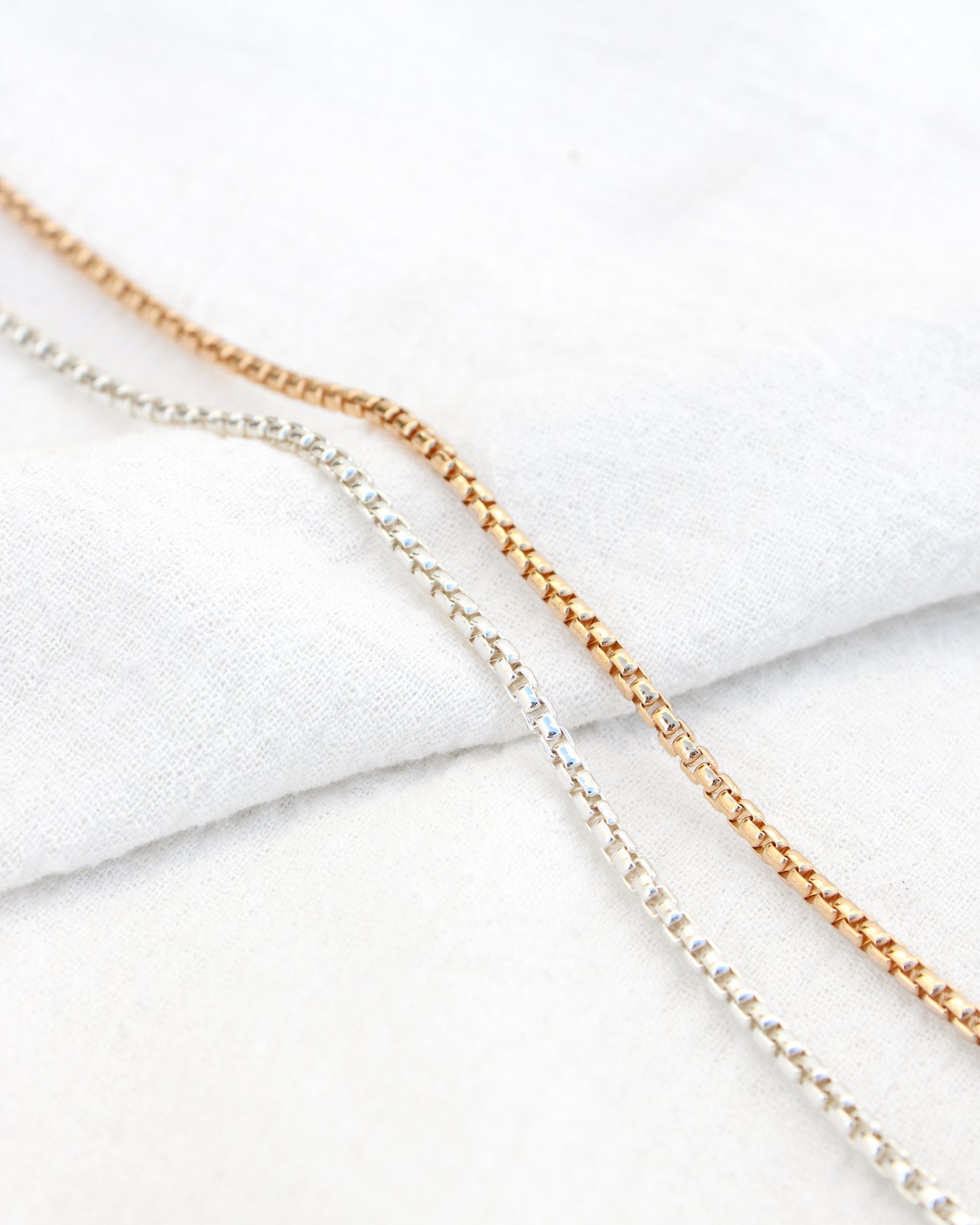 2.3mm Round Venetian Rolo Chain, S224, G224