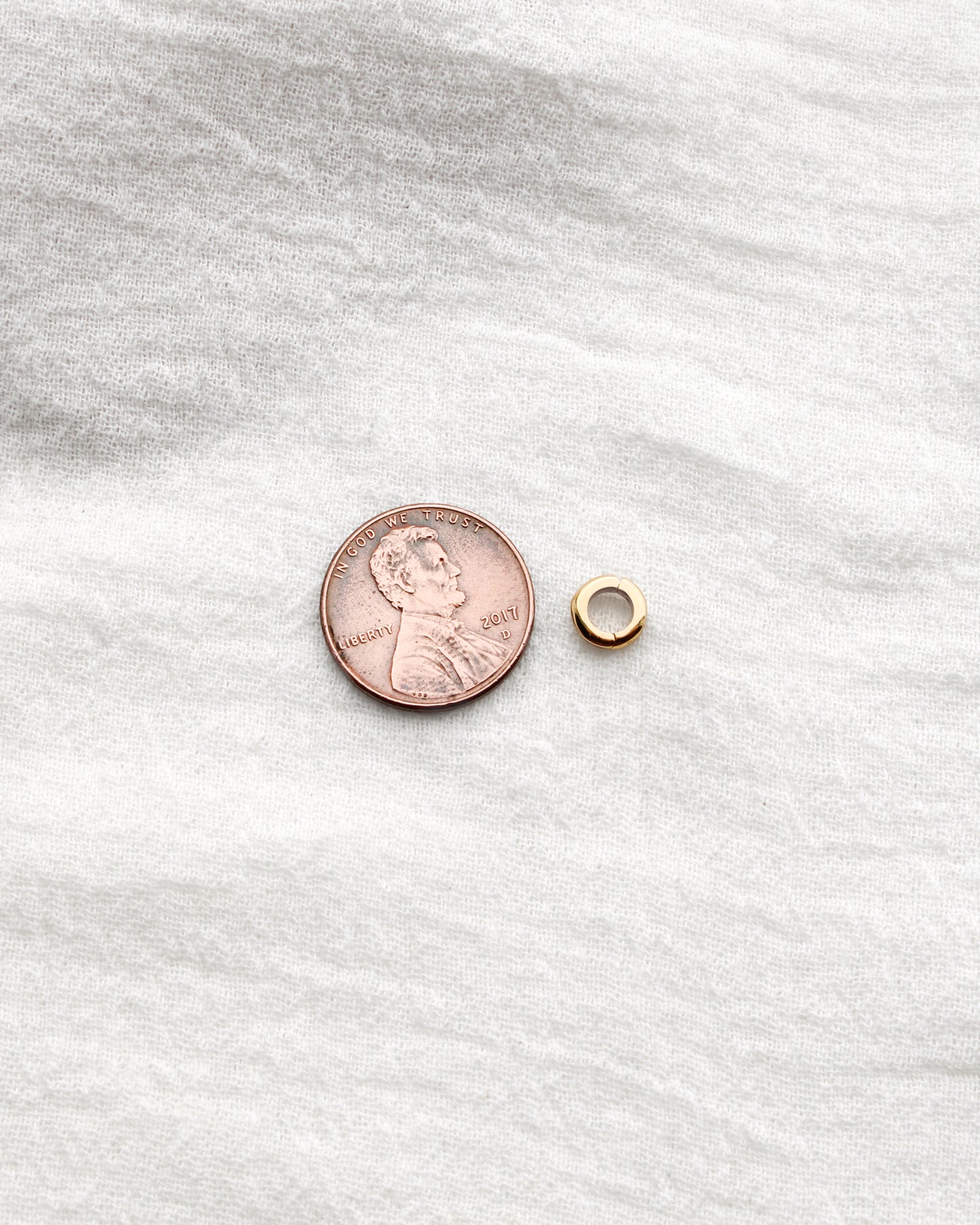 6.6mm Plain Circle Charm Enhancer, F18