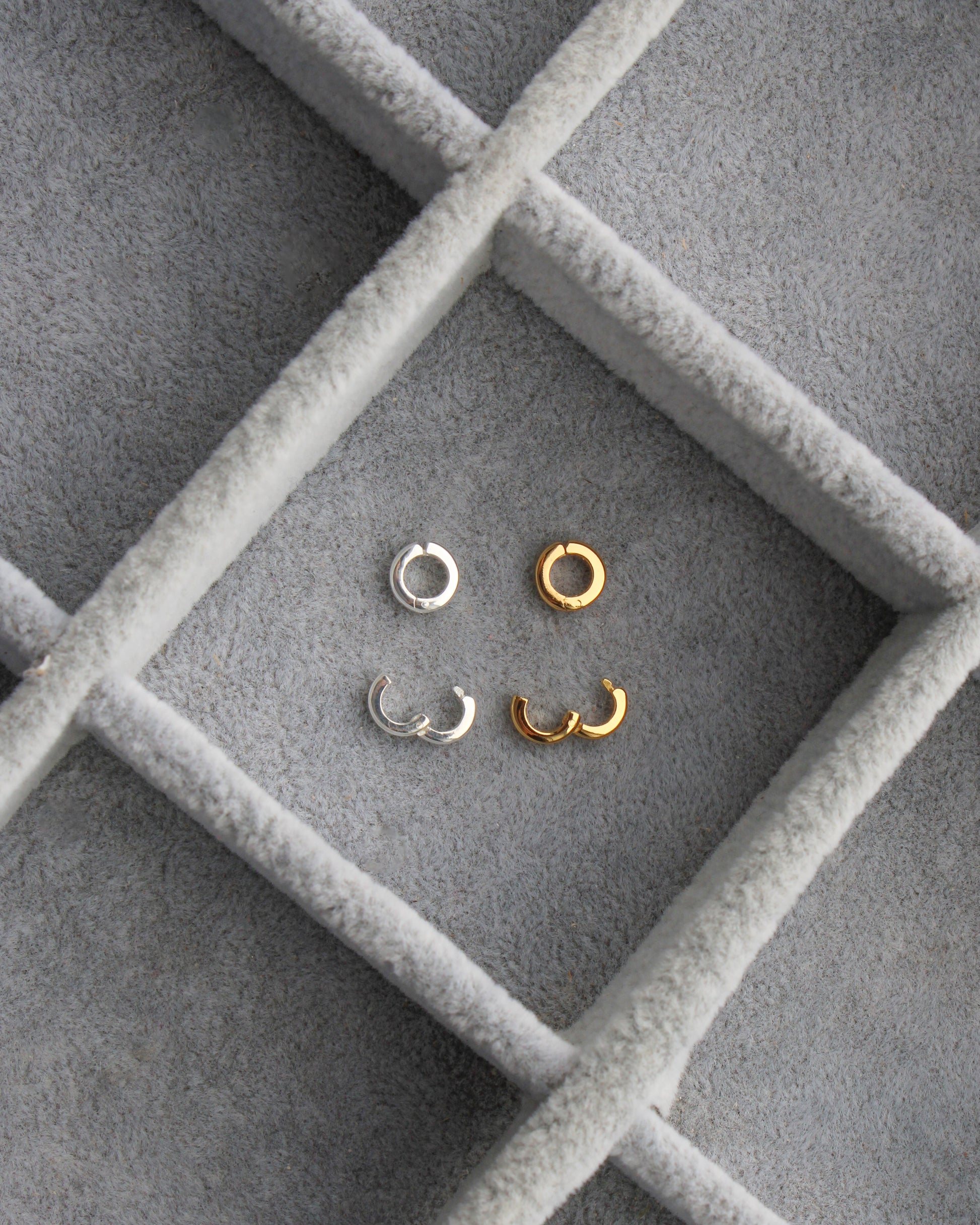 6.6mm Plain Circle Charm Enhancer, F18