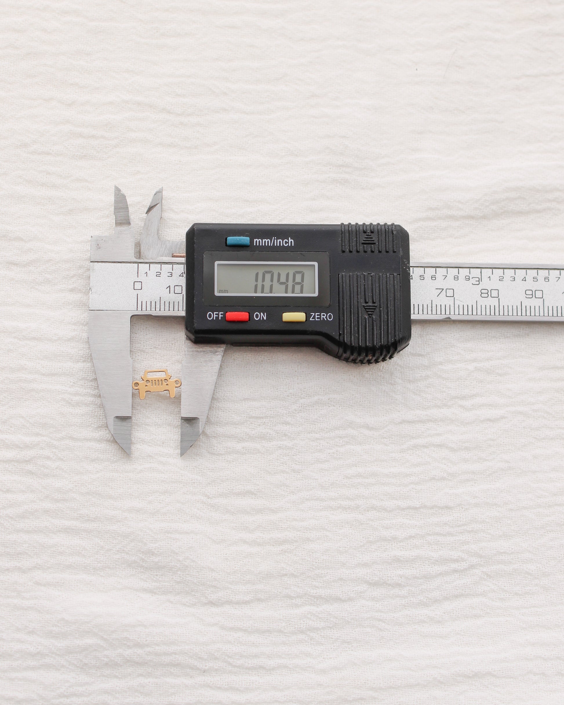 6mm Jeep Connector, CN482