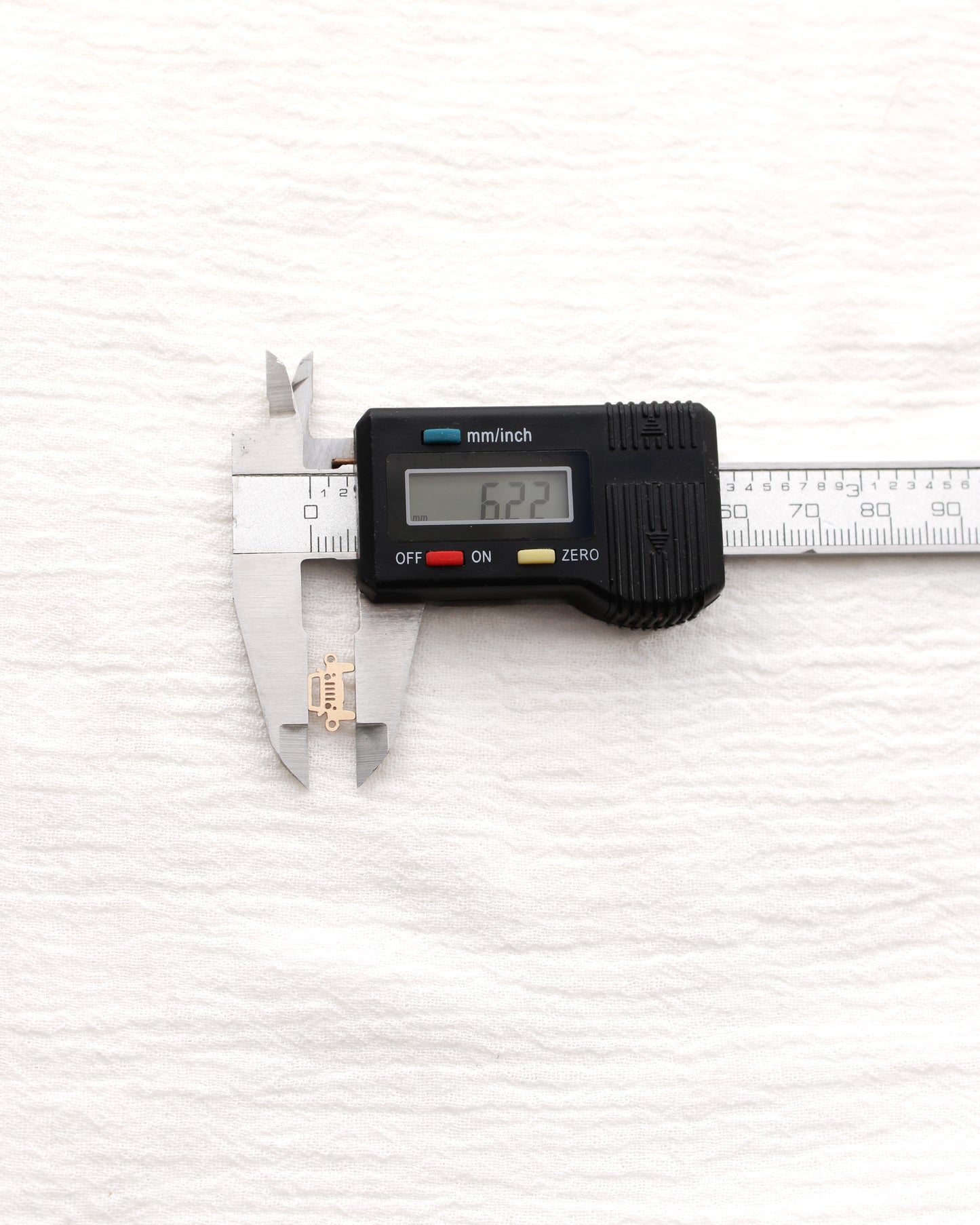 6mm Jeep Connector, CN482