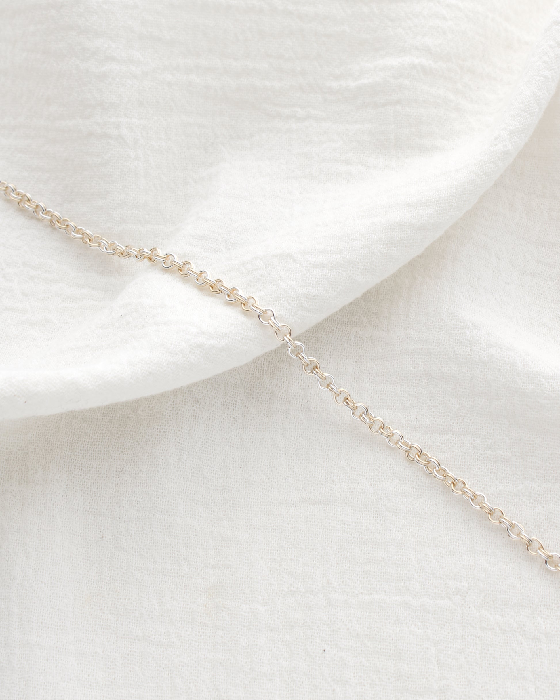3.1mm Alternate Parallel Mixed Metal Cable Chain, M233