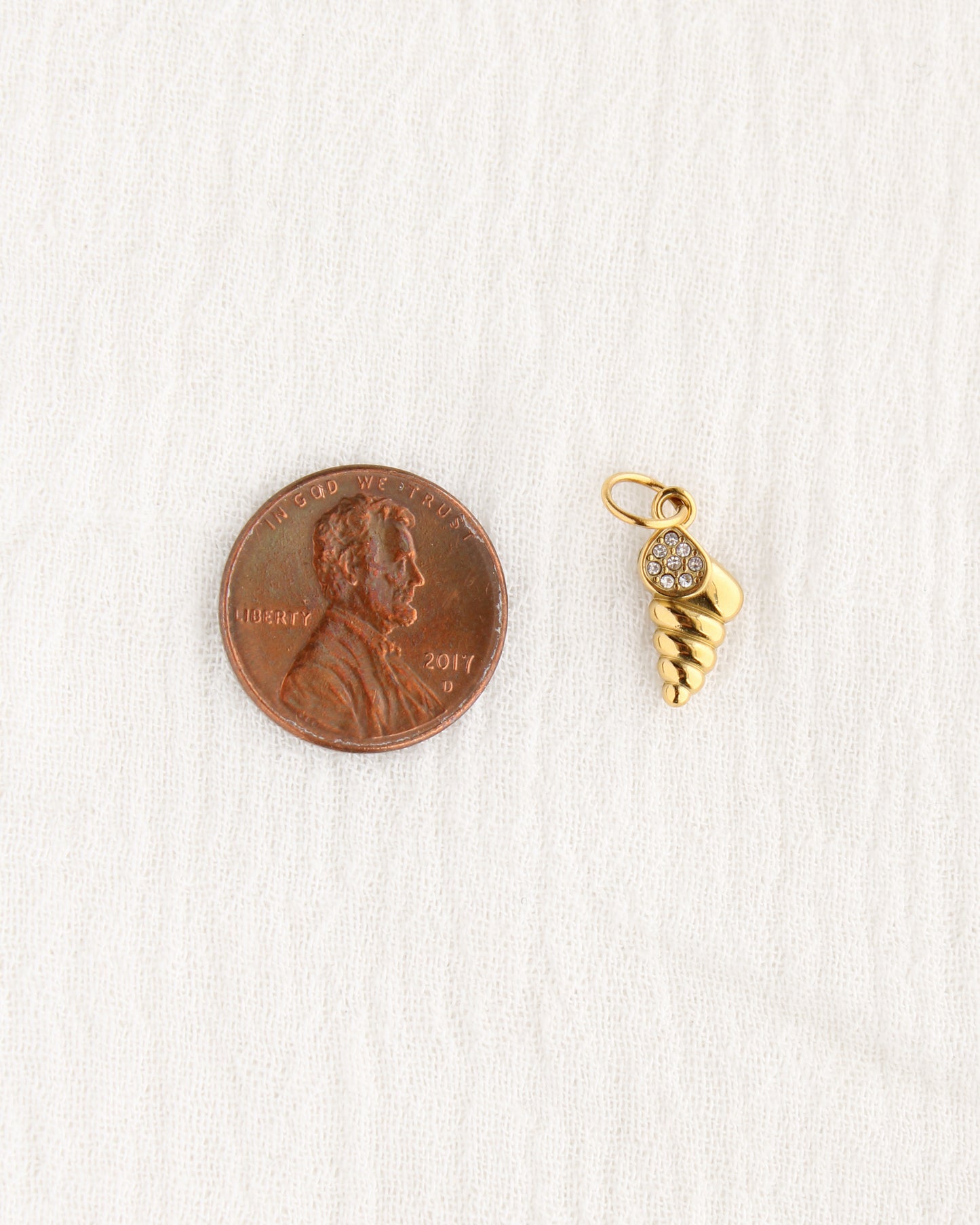 14mm Shell PVD Charm with Cubic Zirconia, CH380