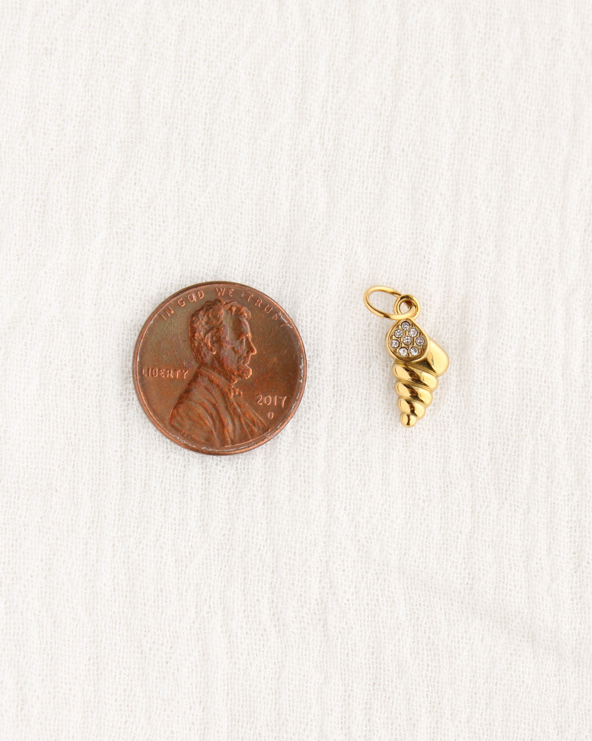 14mm Shell PVD Charm with Cubic Zirconia, CH380