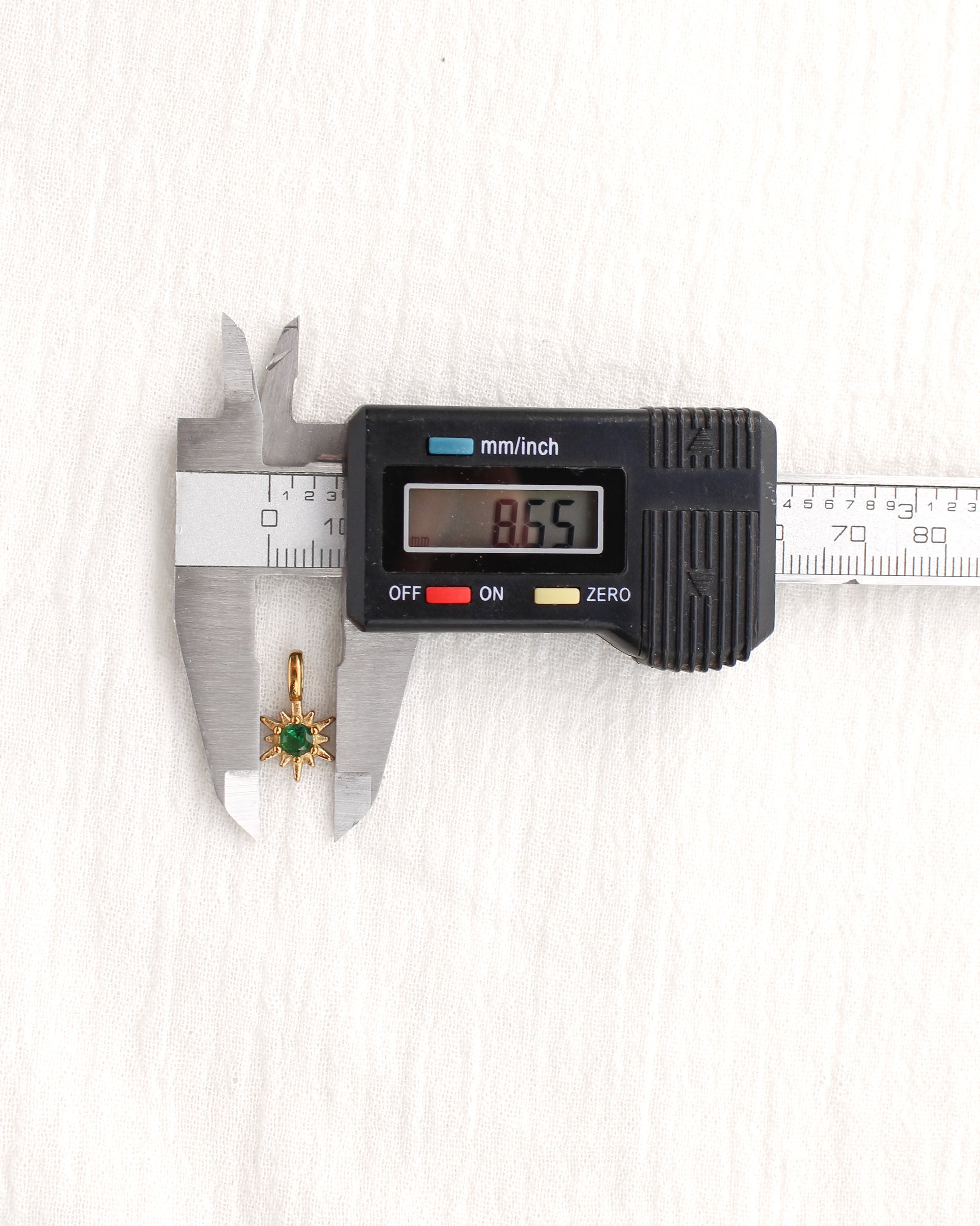 15mm Green CZ Sunburst PVD Charm, CH370