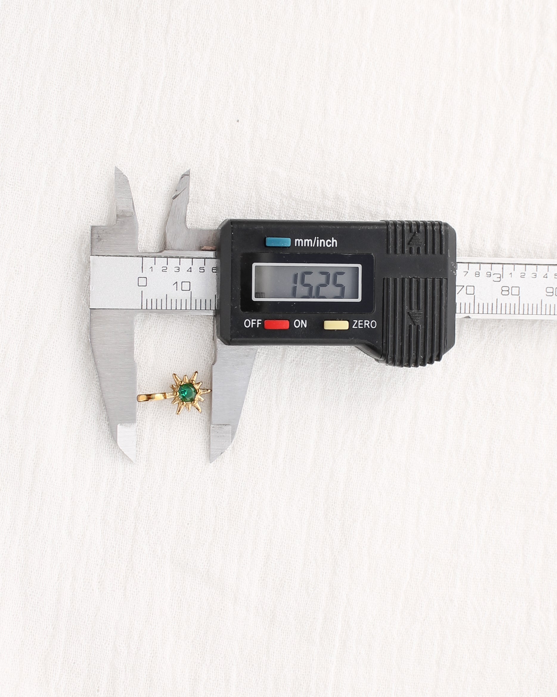 15mm Green CZ Sunburst PVD Charm, CH370