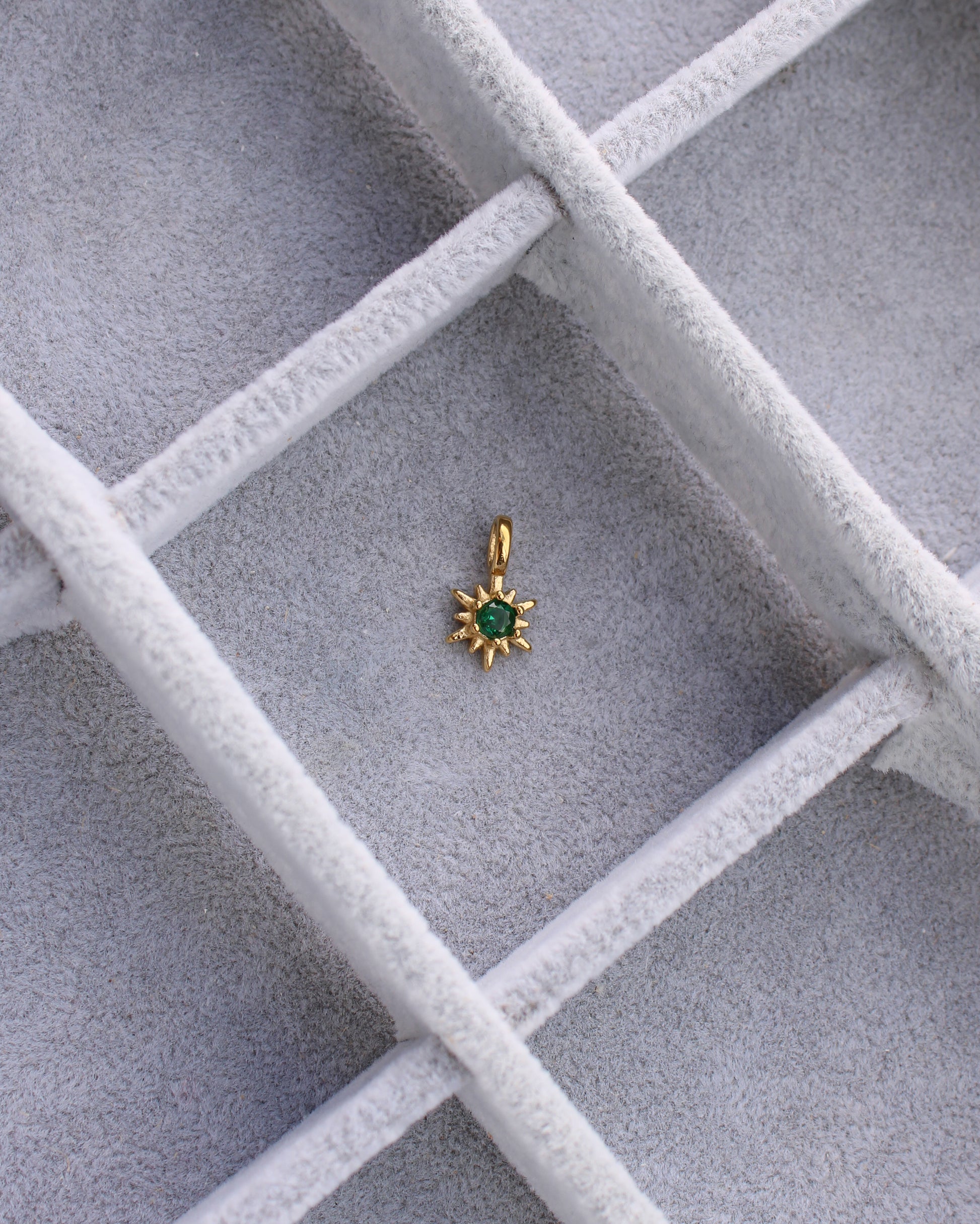 15mm Green CZ Sunburst PVD Charm, CH370