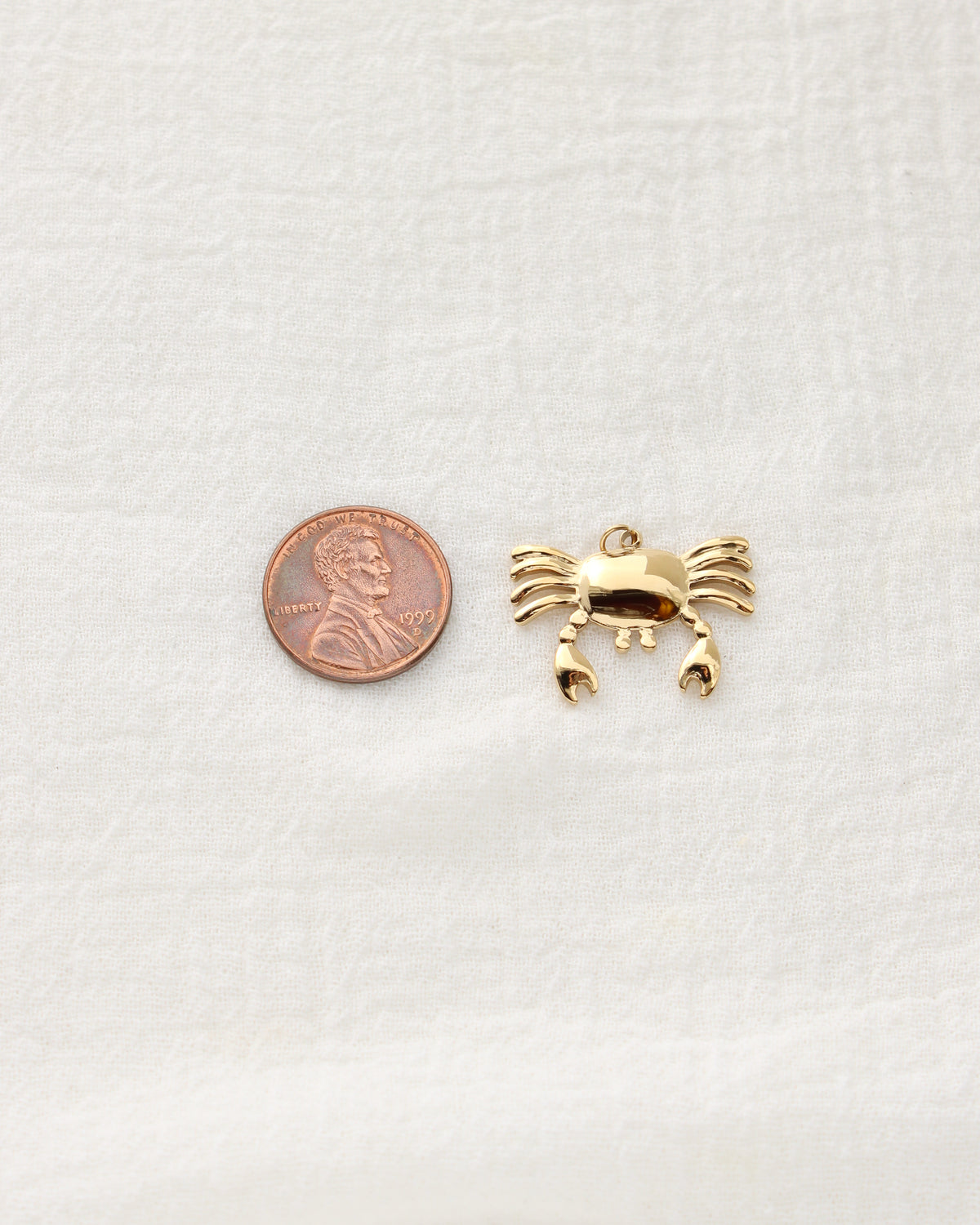 18mm Crab PVD Charm, CH464
