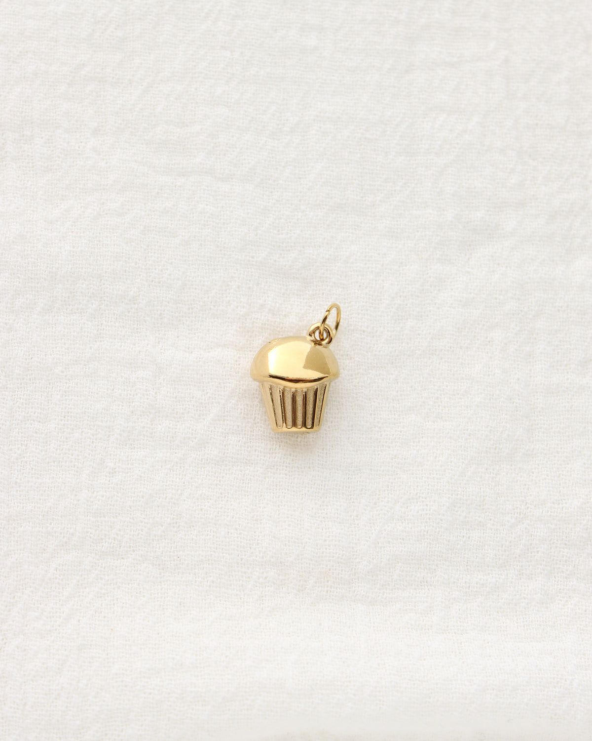 15mm Cupcake PVD Charm, CH466
