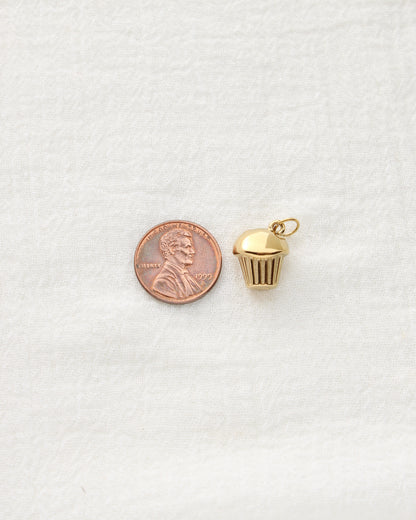 15mm Cupcake PVD Charm, CH466