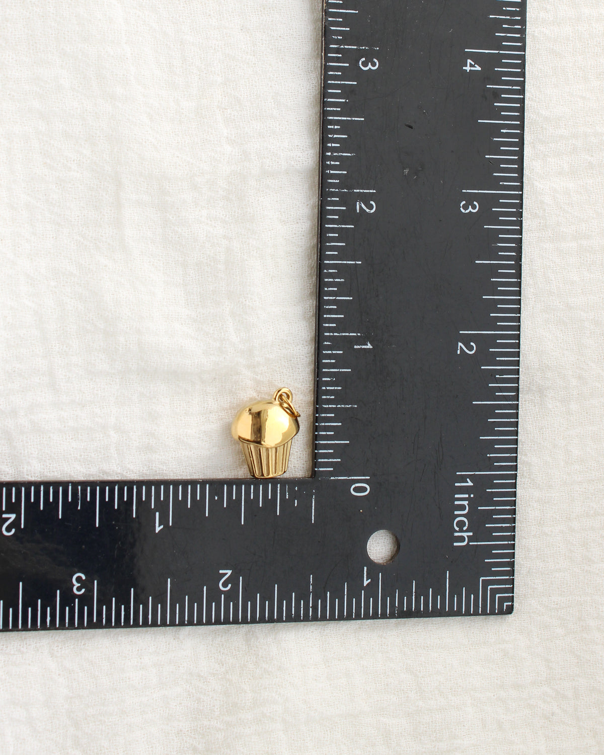 15mm Cupcake PVD Charm, CH466