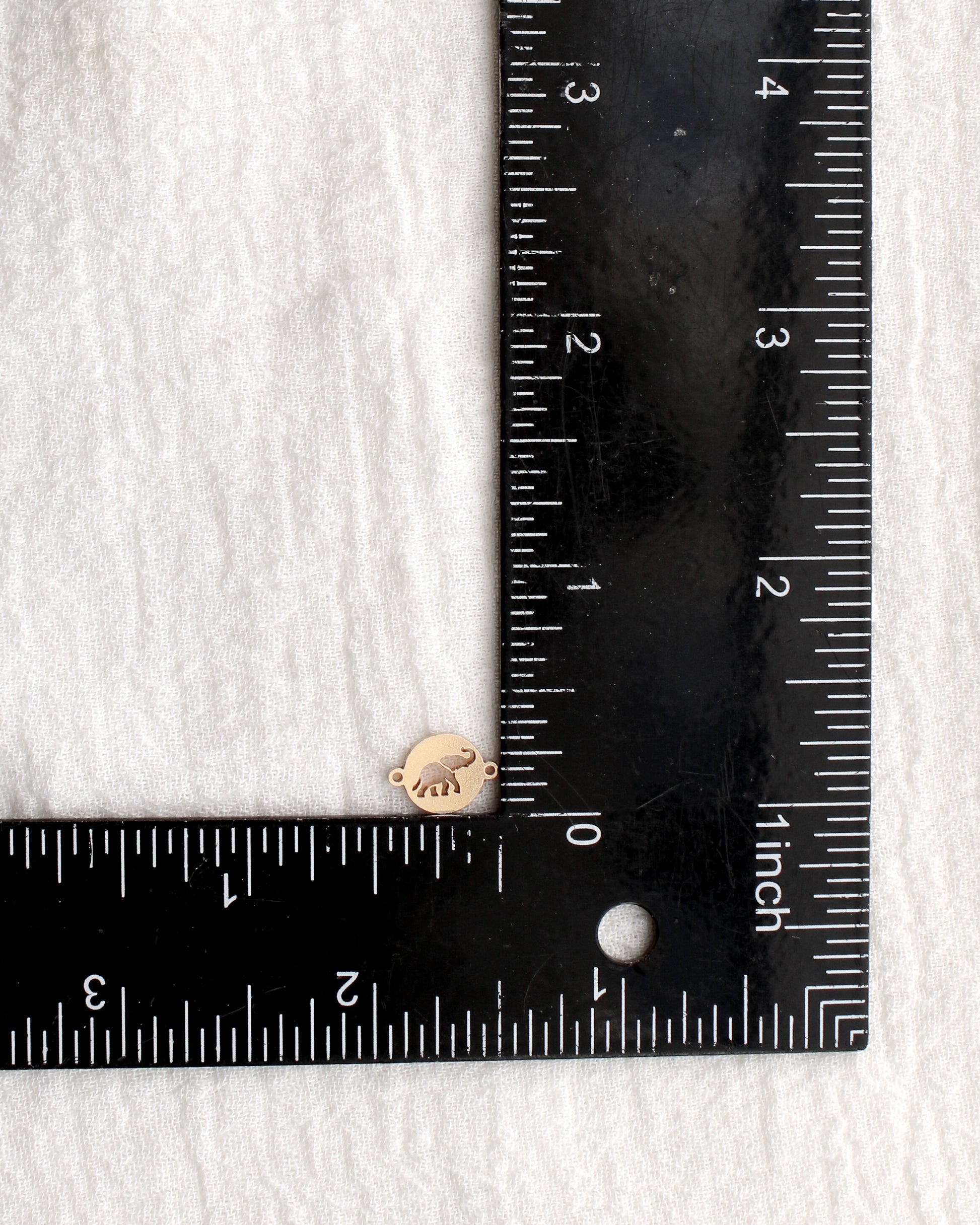 8mm Elephant Connector, CN488