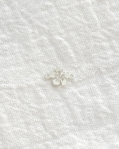 Hibiscus Flower Connector, CN479