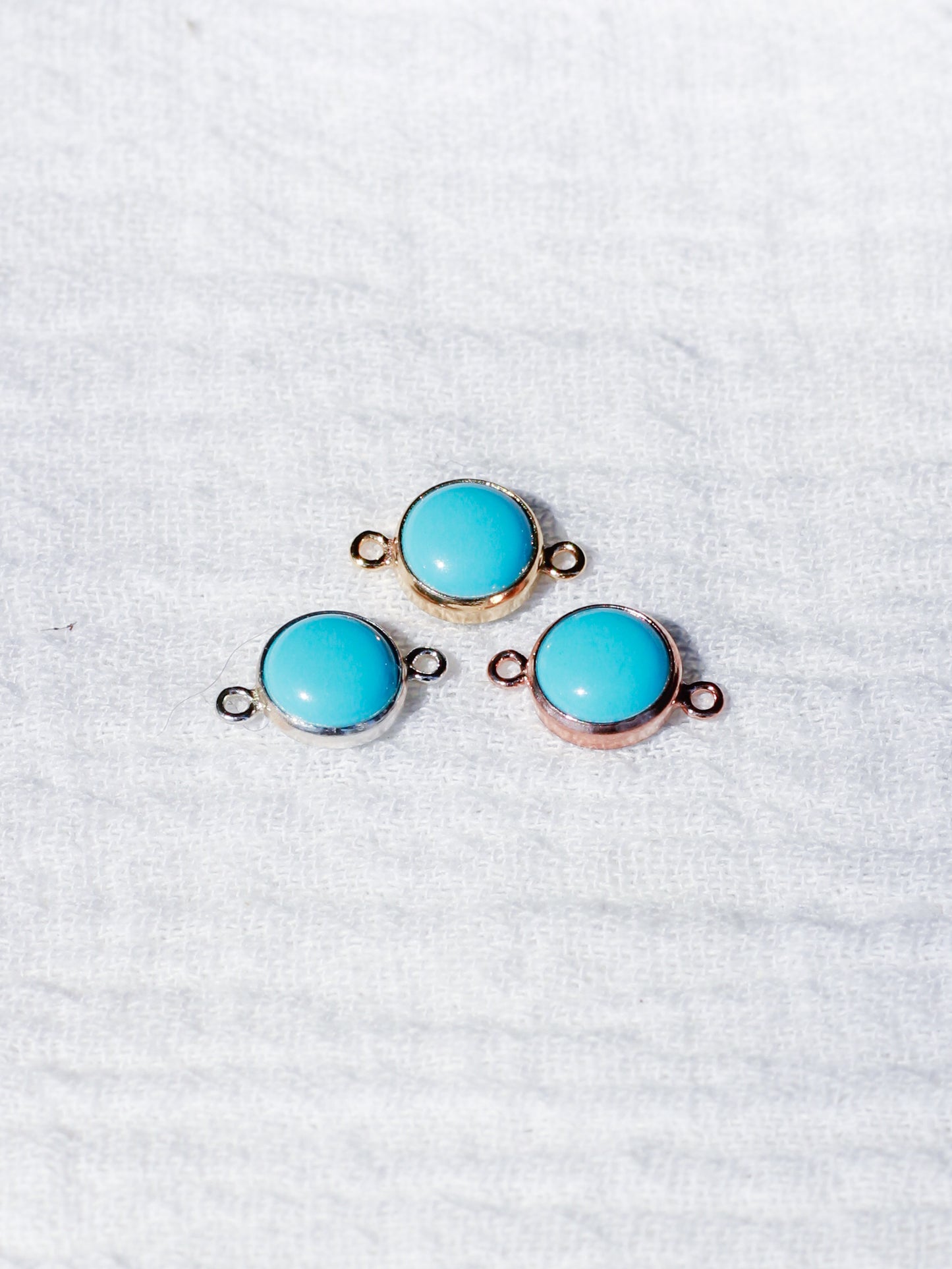 6mm Turquoise Connector, CN202