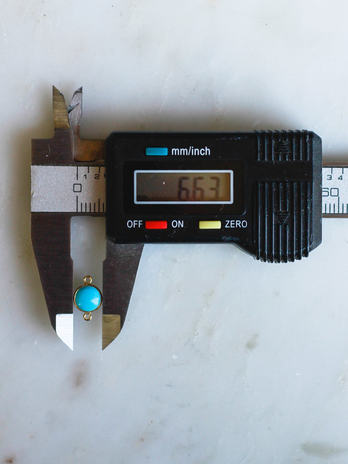 6mm Turquoise Connector, CN202