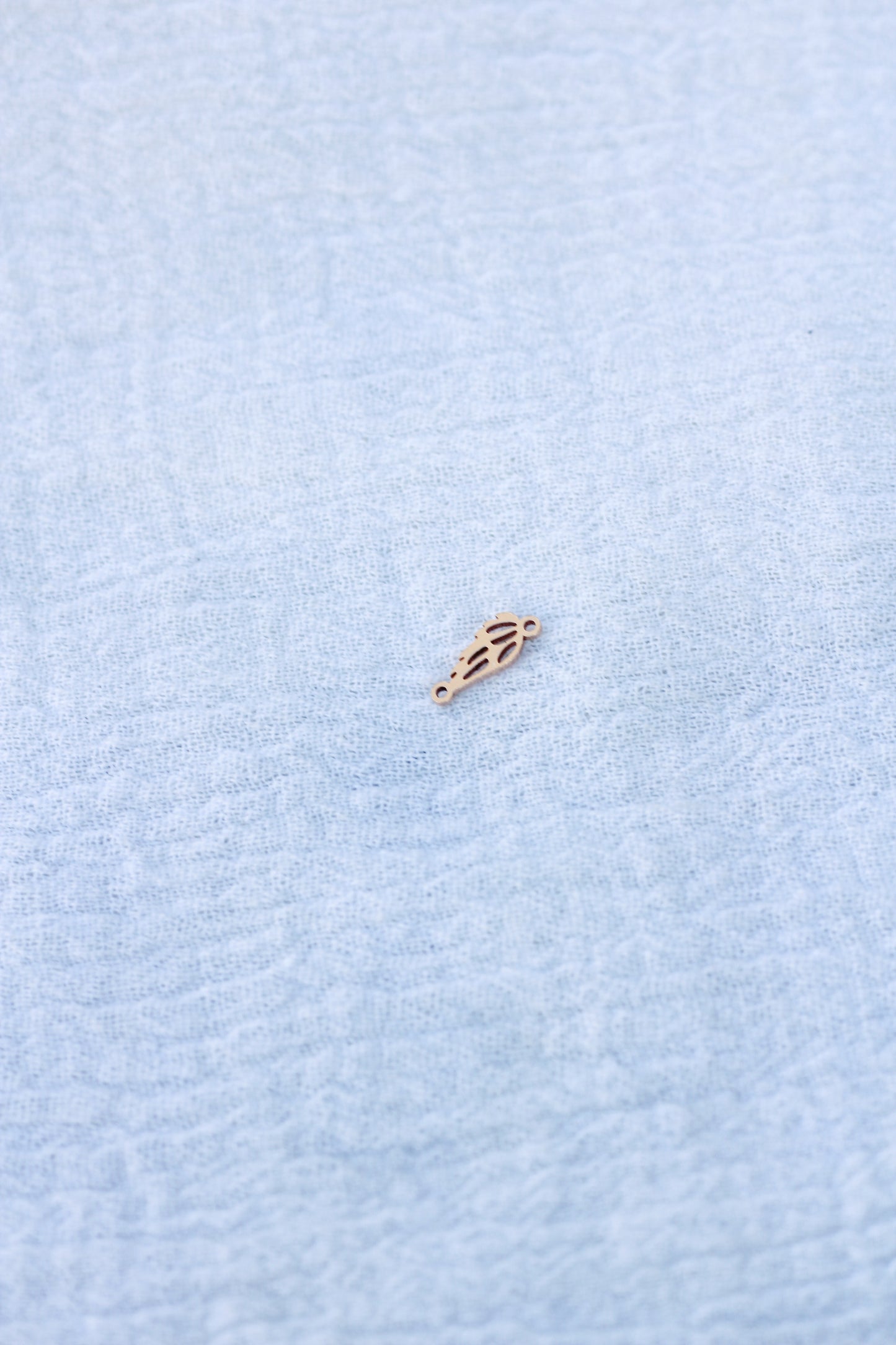 Angel Wings Connector, CN279