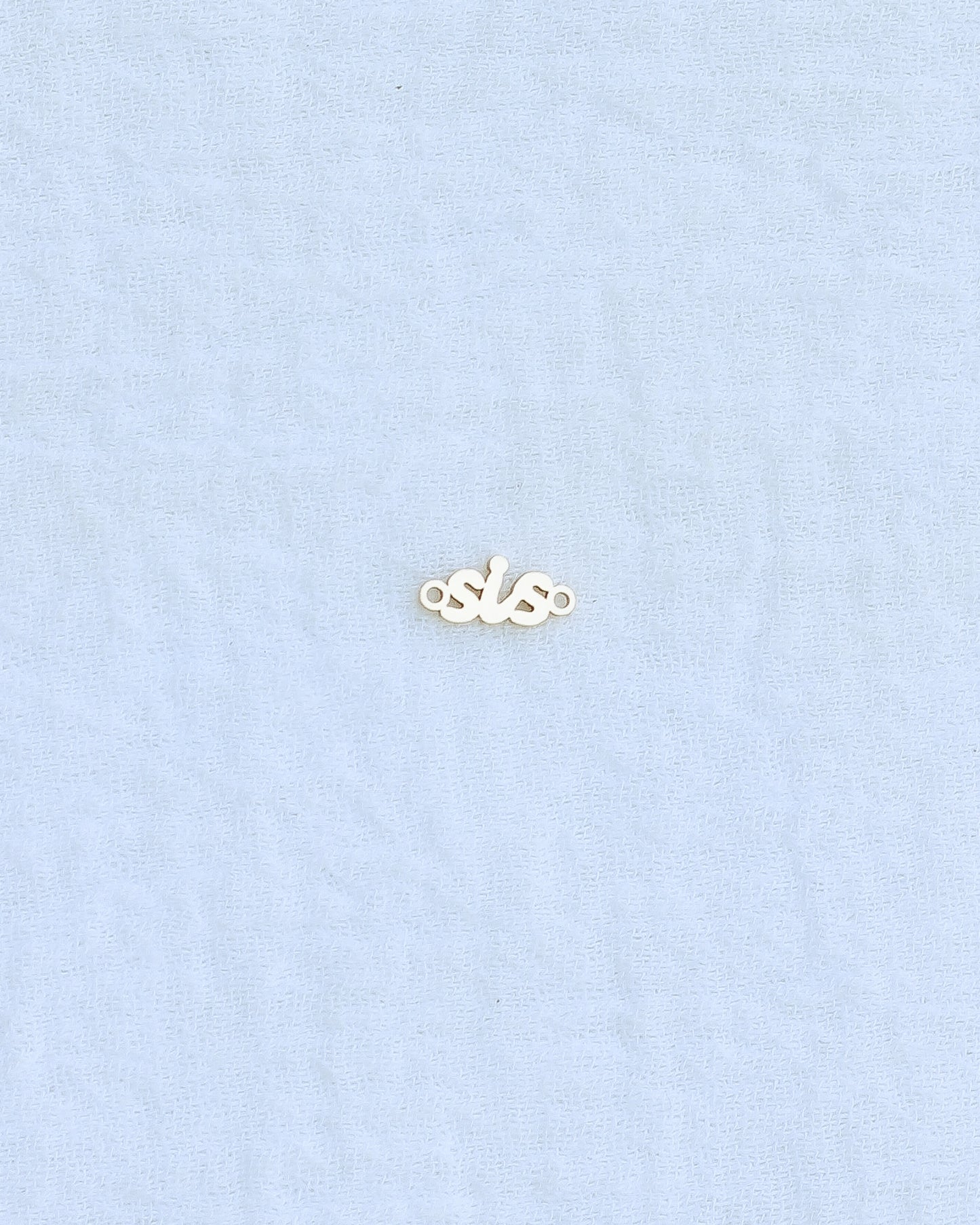 Sis Connector Charm, CN212