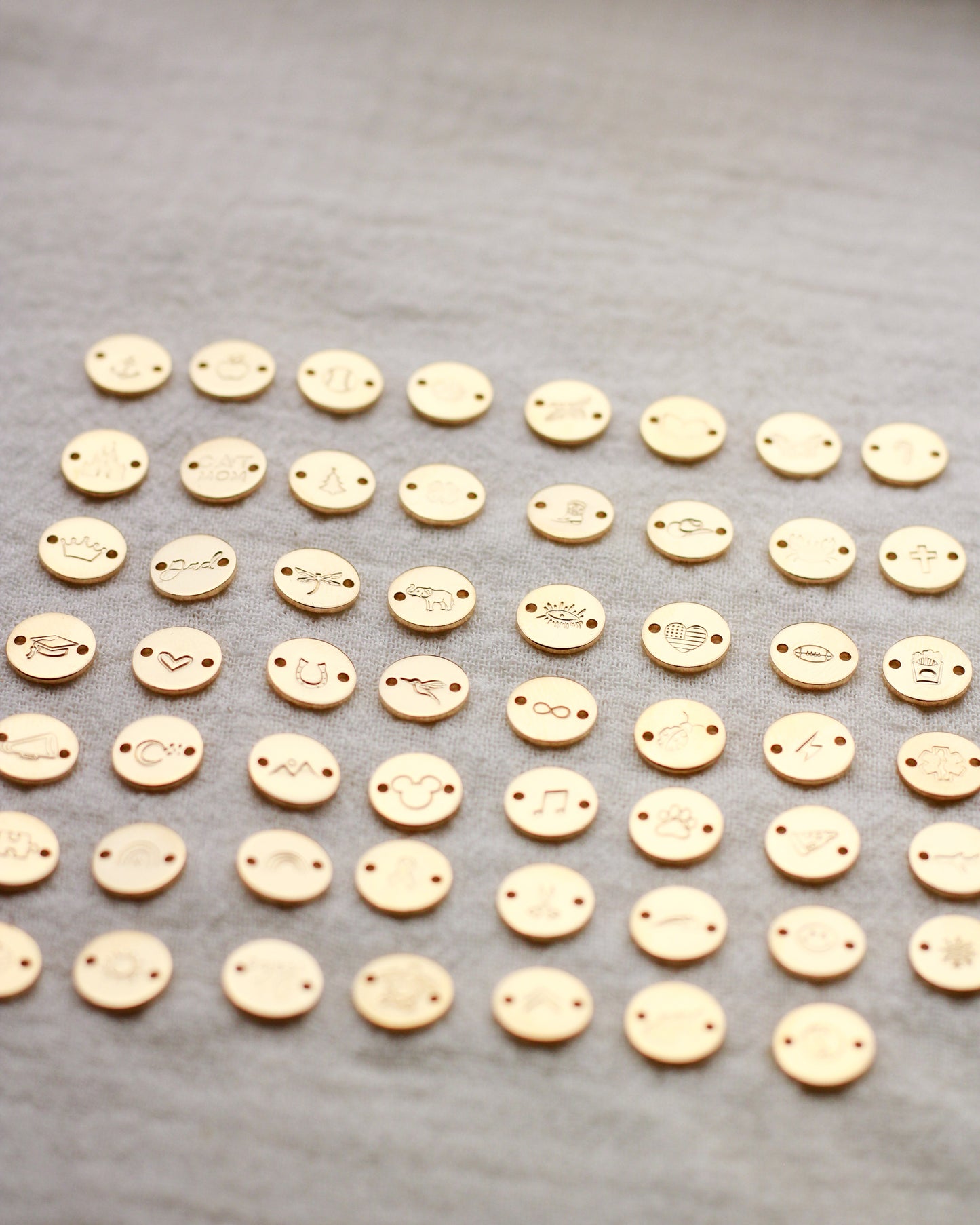 8mm Custom Circle Connector, SCN509