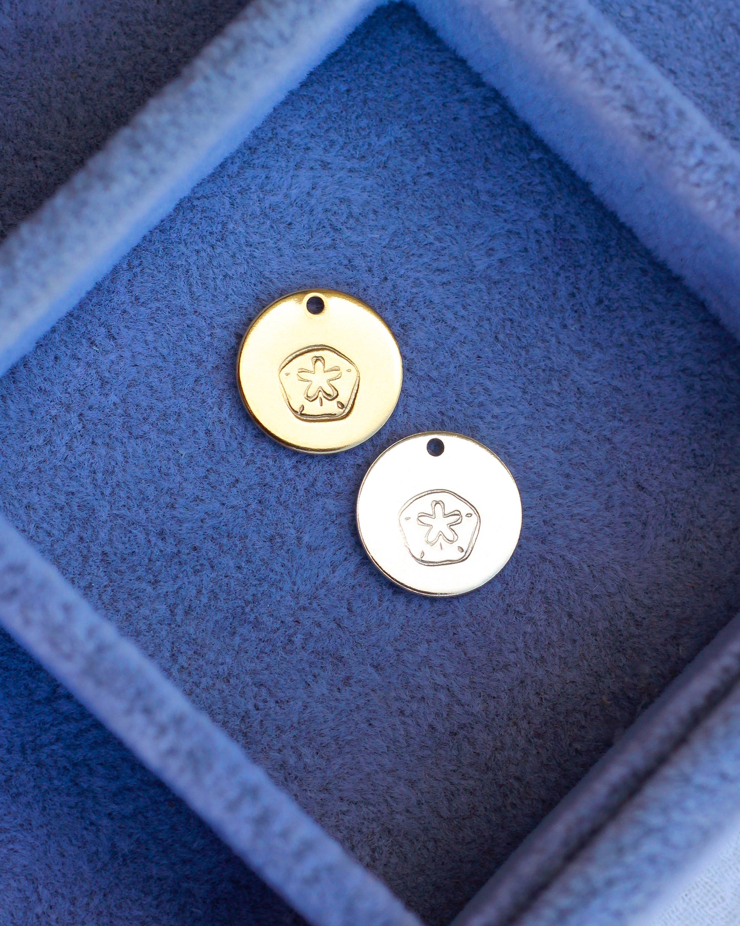 12.7mm Sand Dollar Pendant, CH151