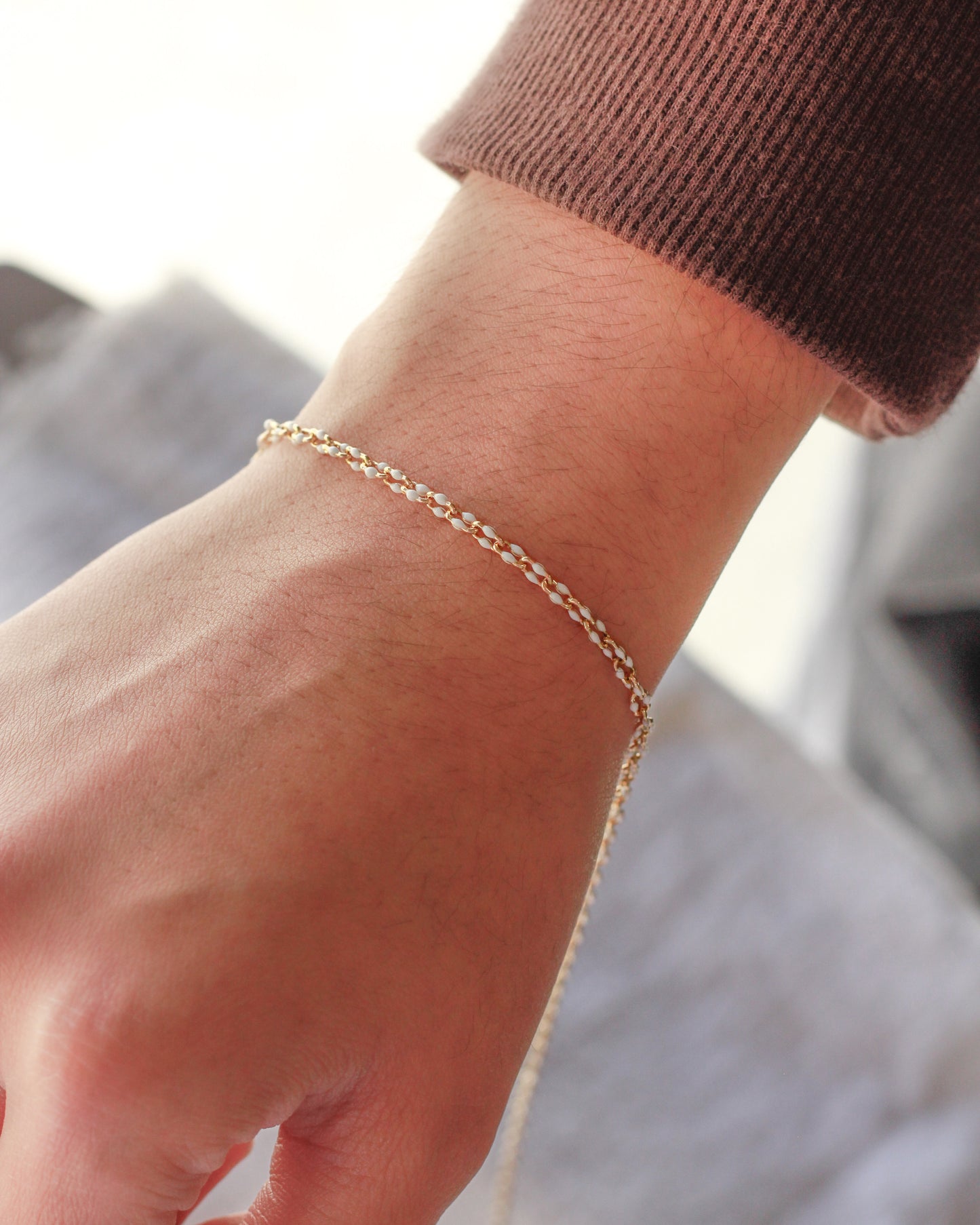 White Enamel Chain, S82 G82
