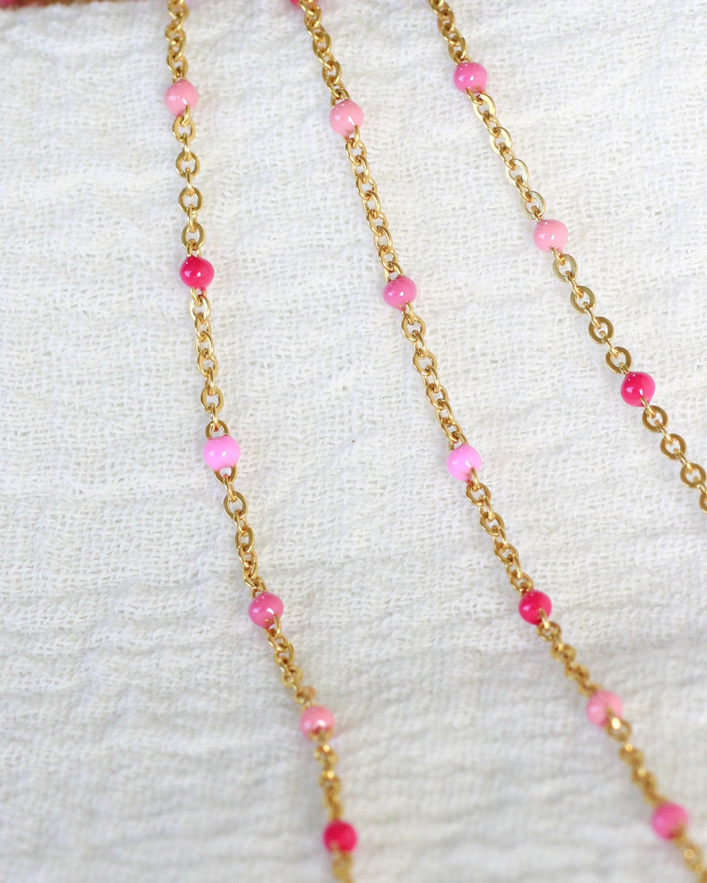 1.1mm Flat Cable Chain with Pink Dots, G83