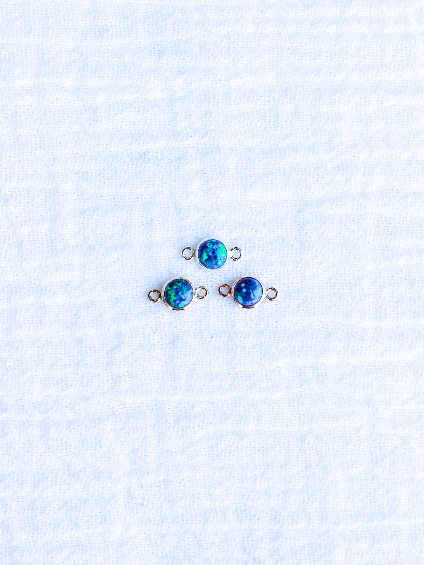 4mm Dark Blue and Green Opal Connector, CN226