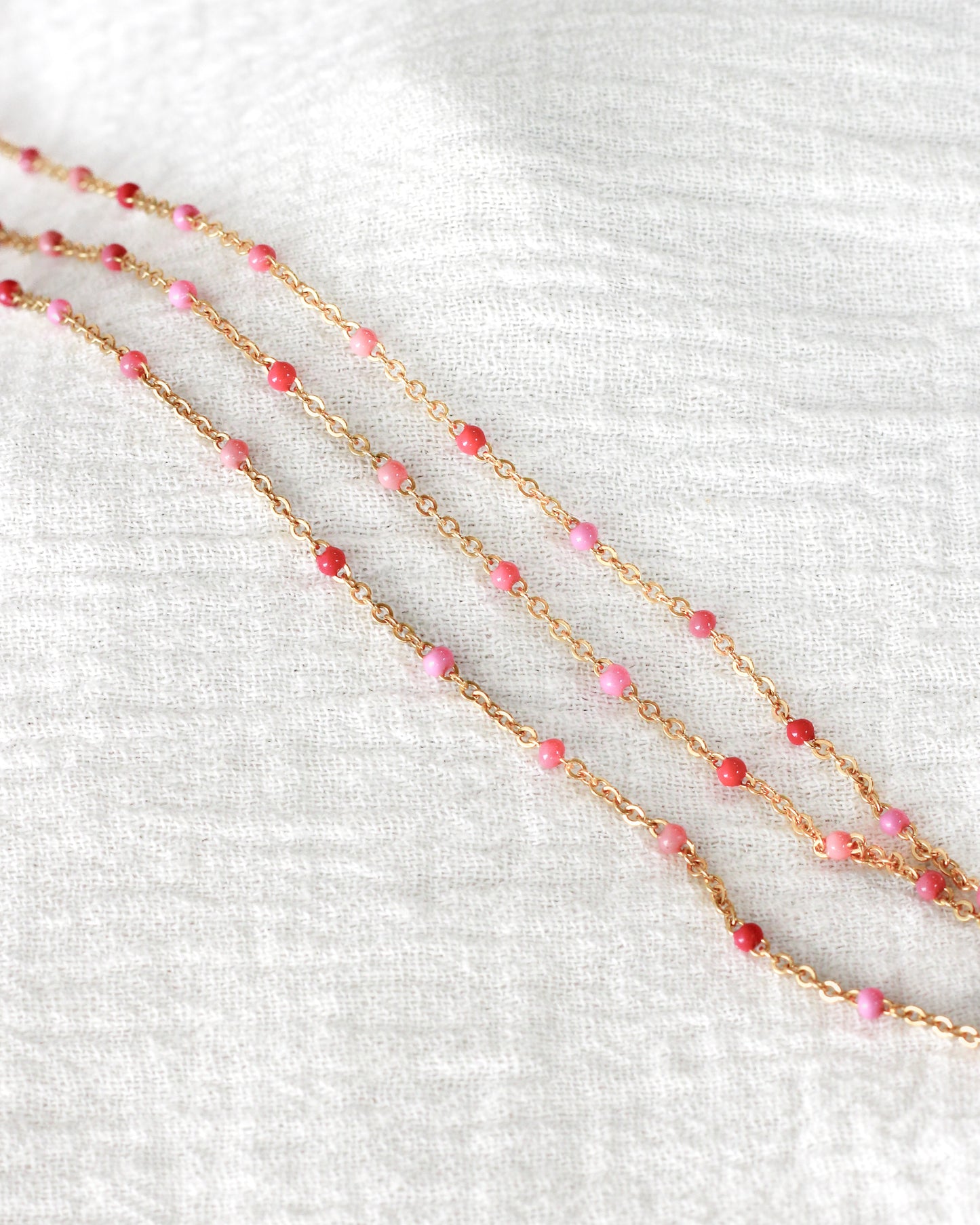 1.1mm Flat Cable Chain with Pink Dots, G83
