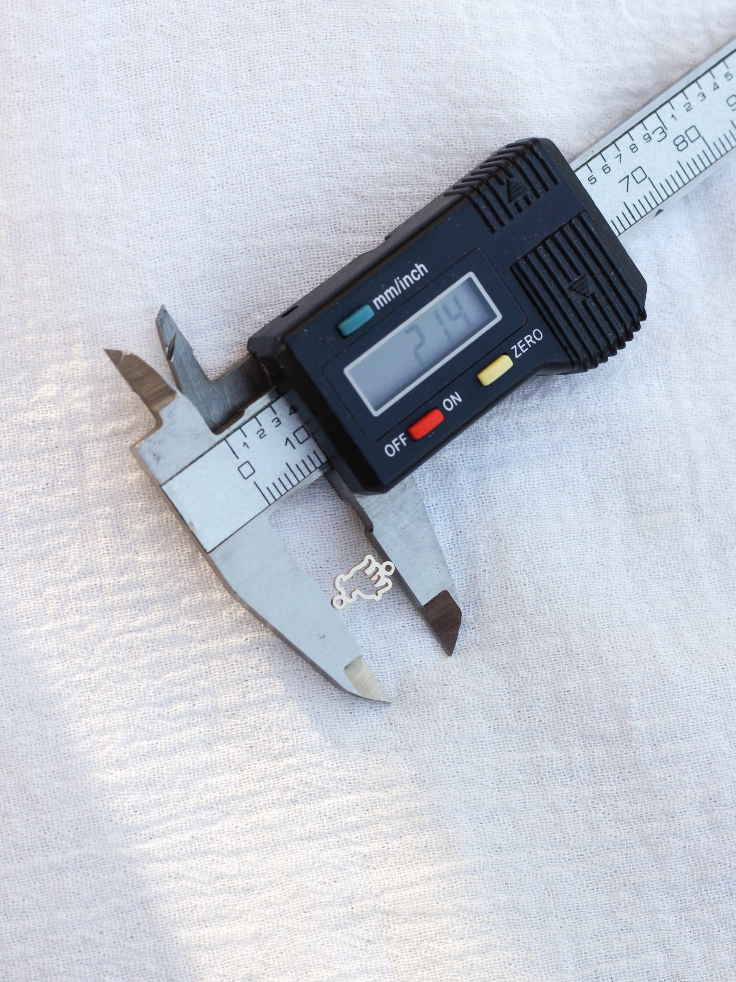Pitbull Dog Connector, CN291