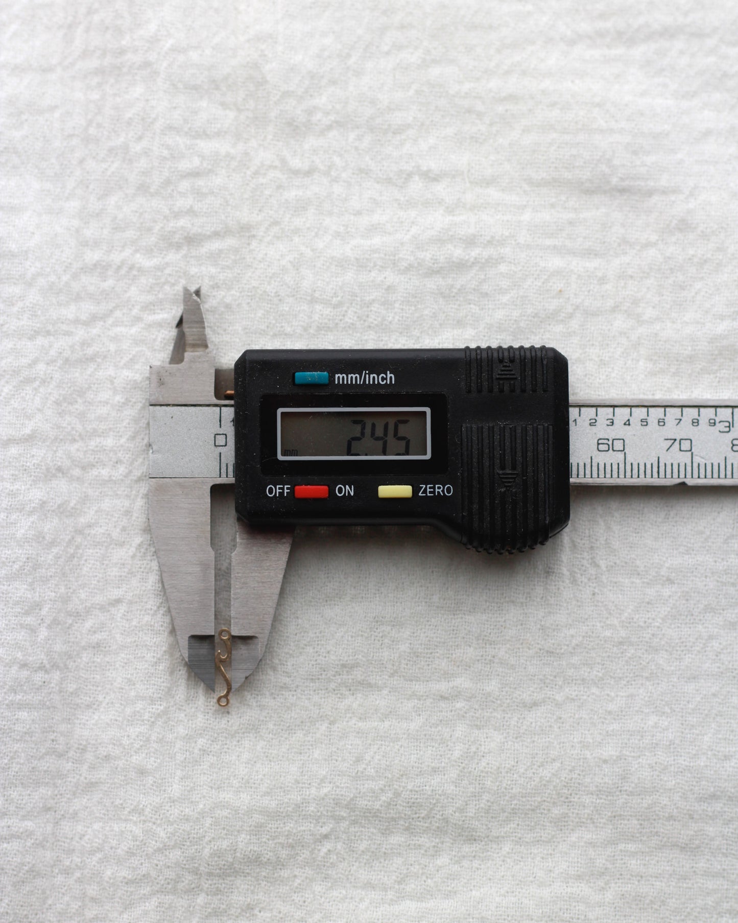 Gold Filled Wave Connector, CN351