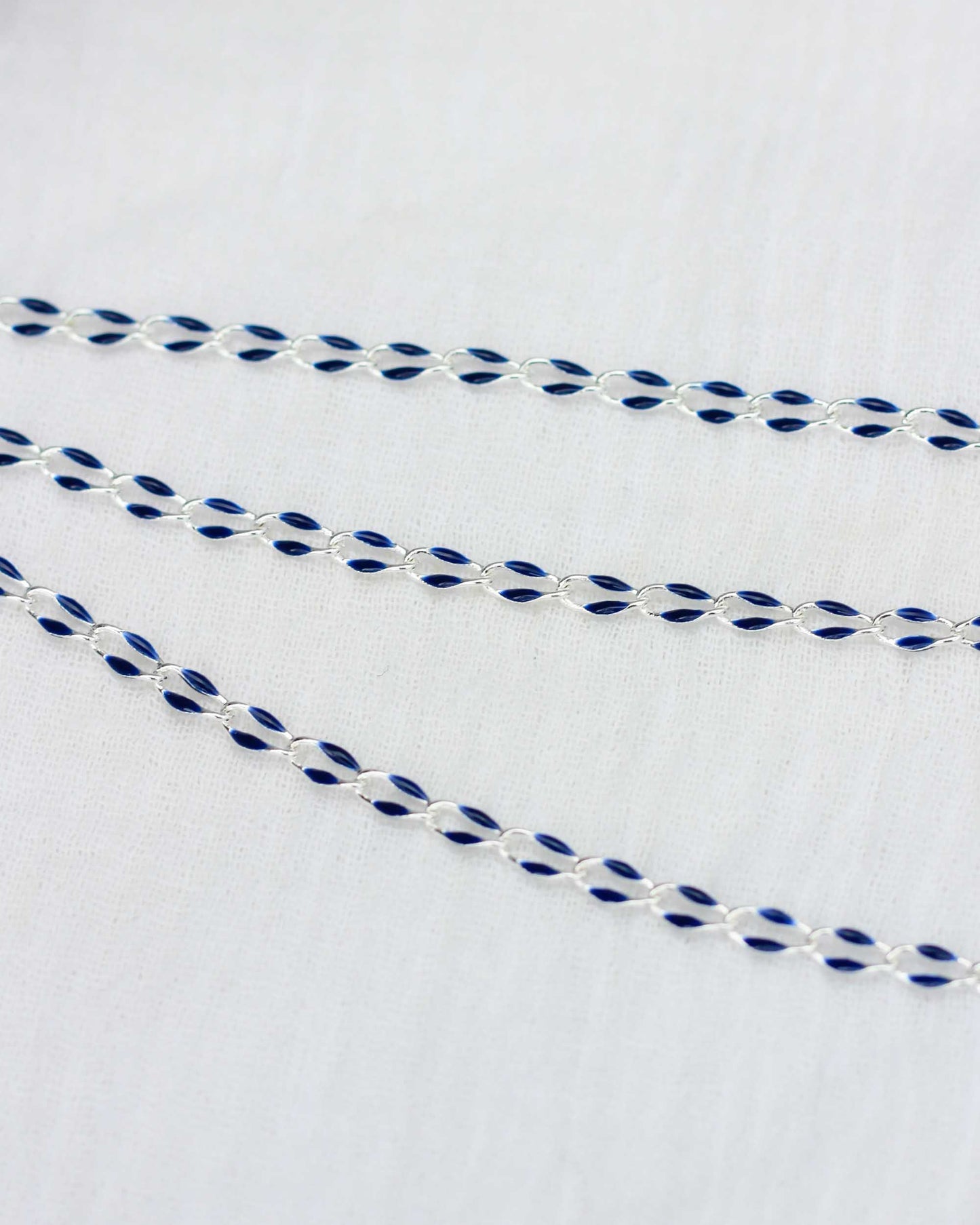 Blue Enamel Chain, SP131