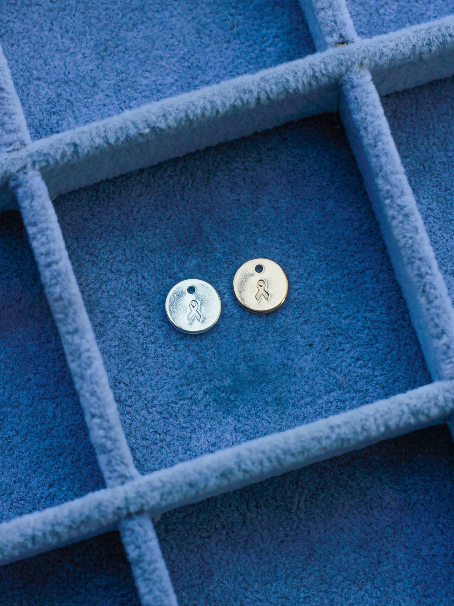 9.5mm Awareness Ribbon Charm, CH154