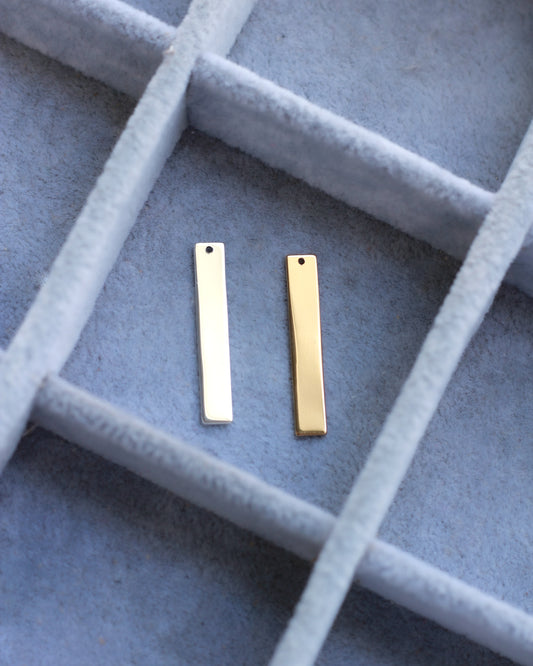 1.20" Blank Rectangle Charm, B90