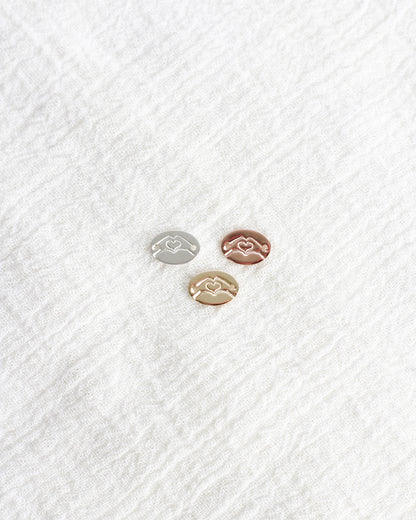 Heart Hands Connector, CN01
