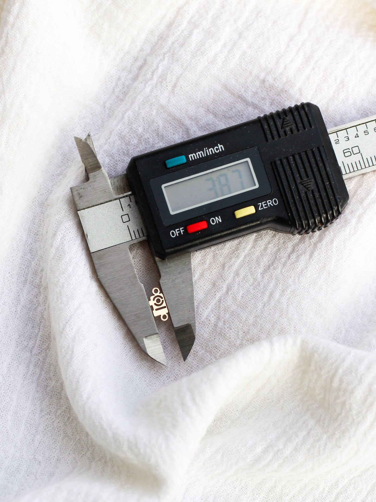 Camera Connector, CN295