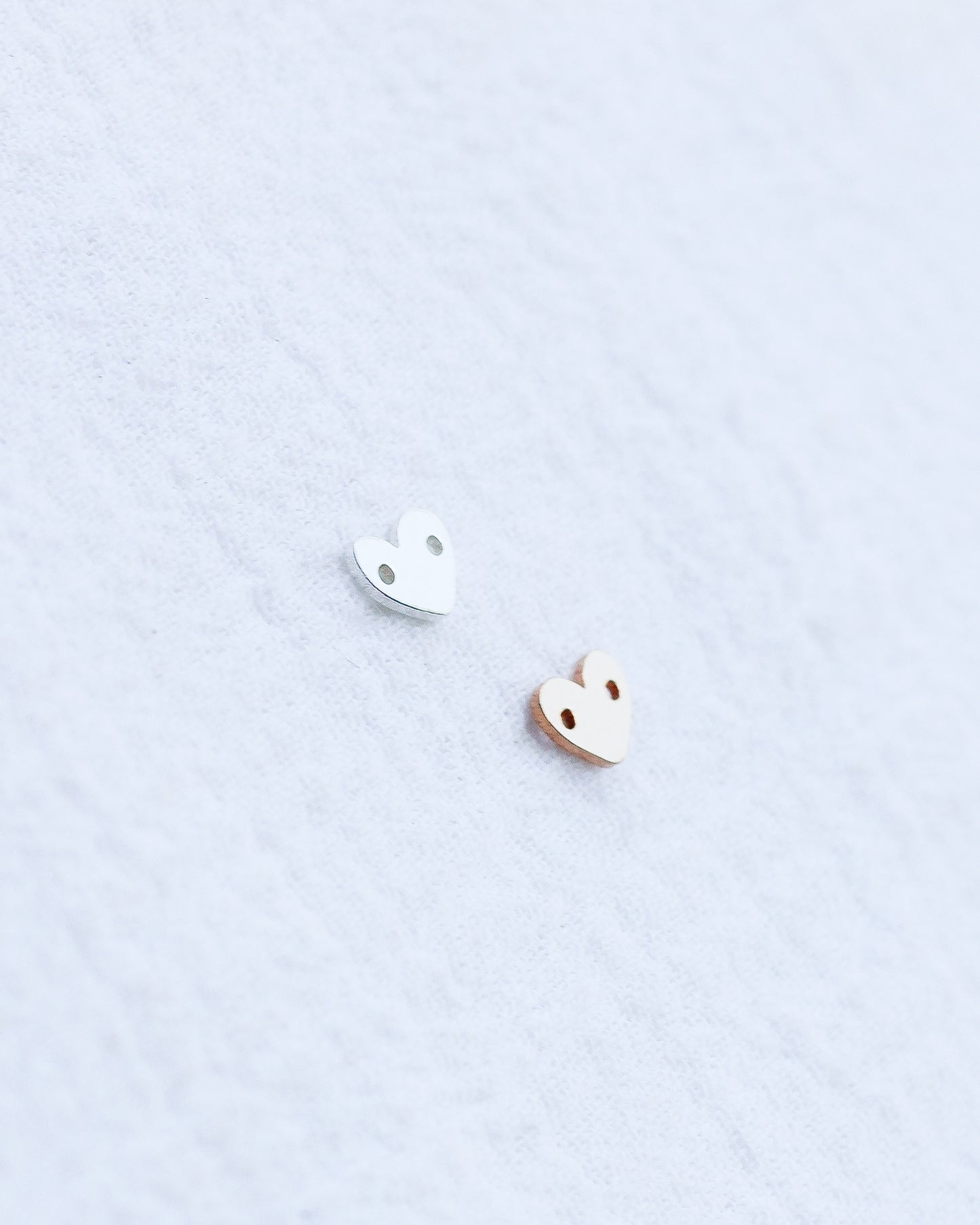 5x6mm Asymmetrical Heart Connector, CN232