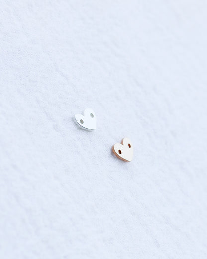 5x6mm Asymmetrical Heart Connector, CN232