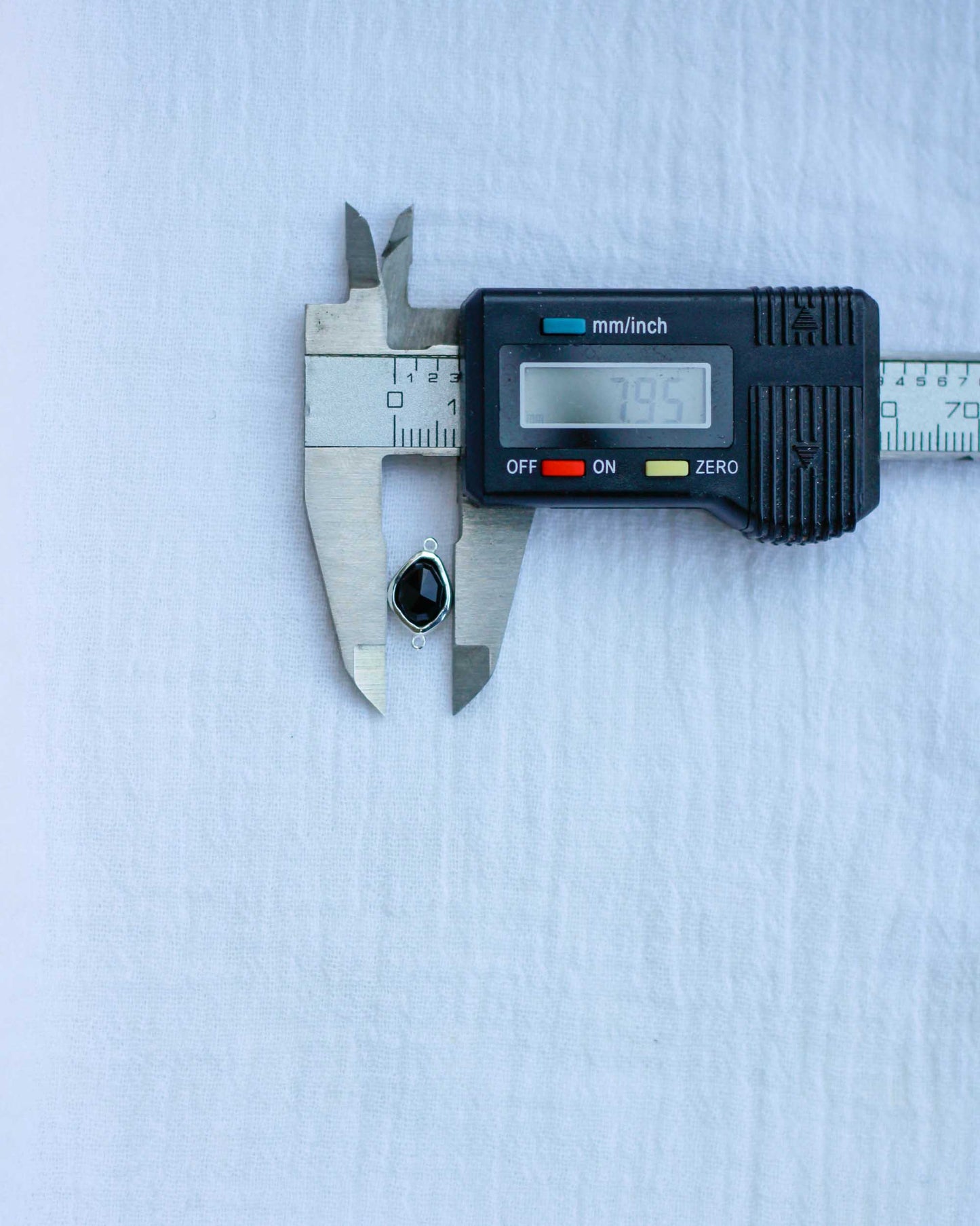 Onyx Connector, CN171