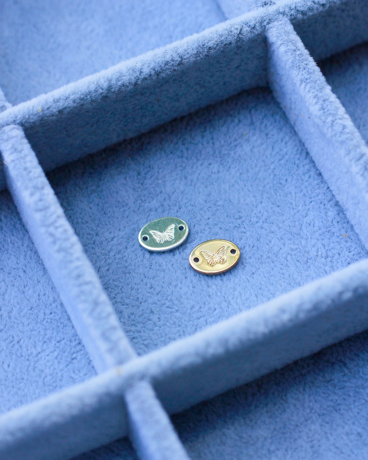 Butterfly Connector, CN01