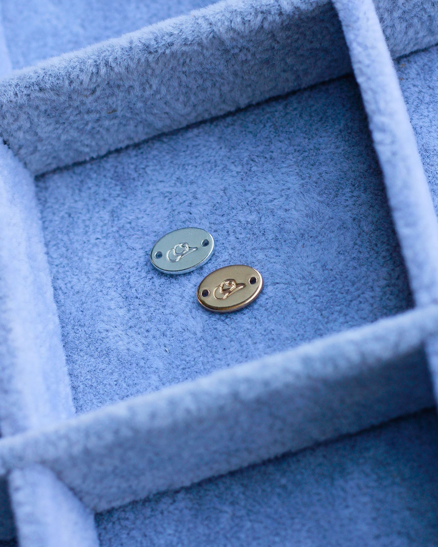 Cowgirl Hat Connector, CN01
