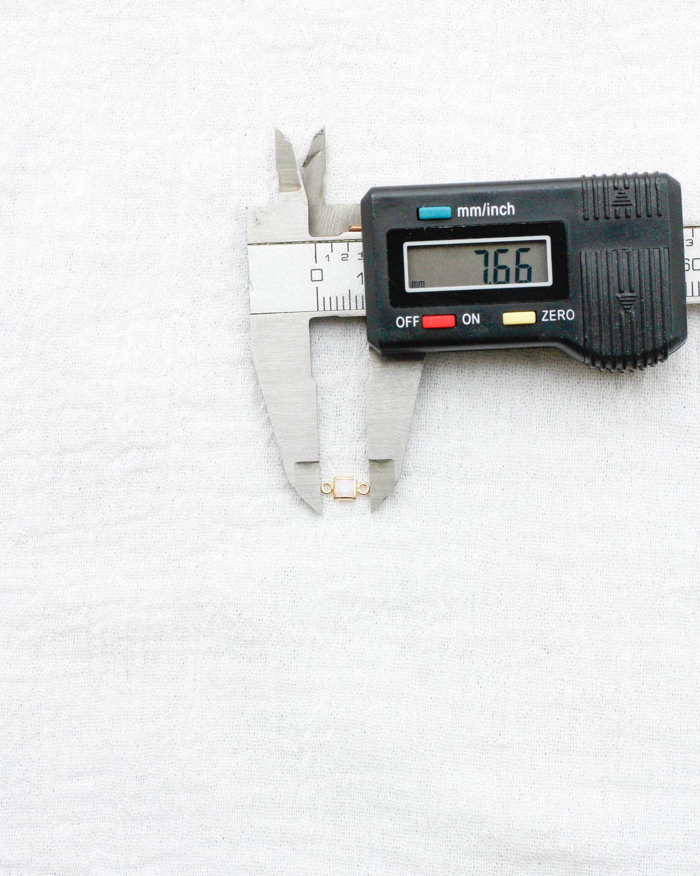 3mm White Opal Square Shaped Connector, CN309