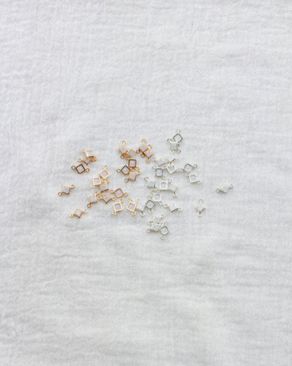 3mm White Opal Diamond Shaped Connector, CN313