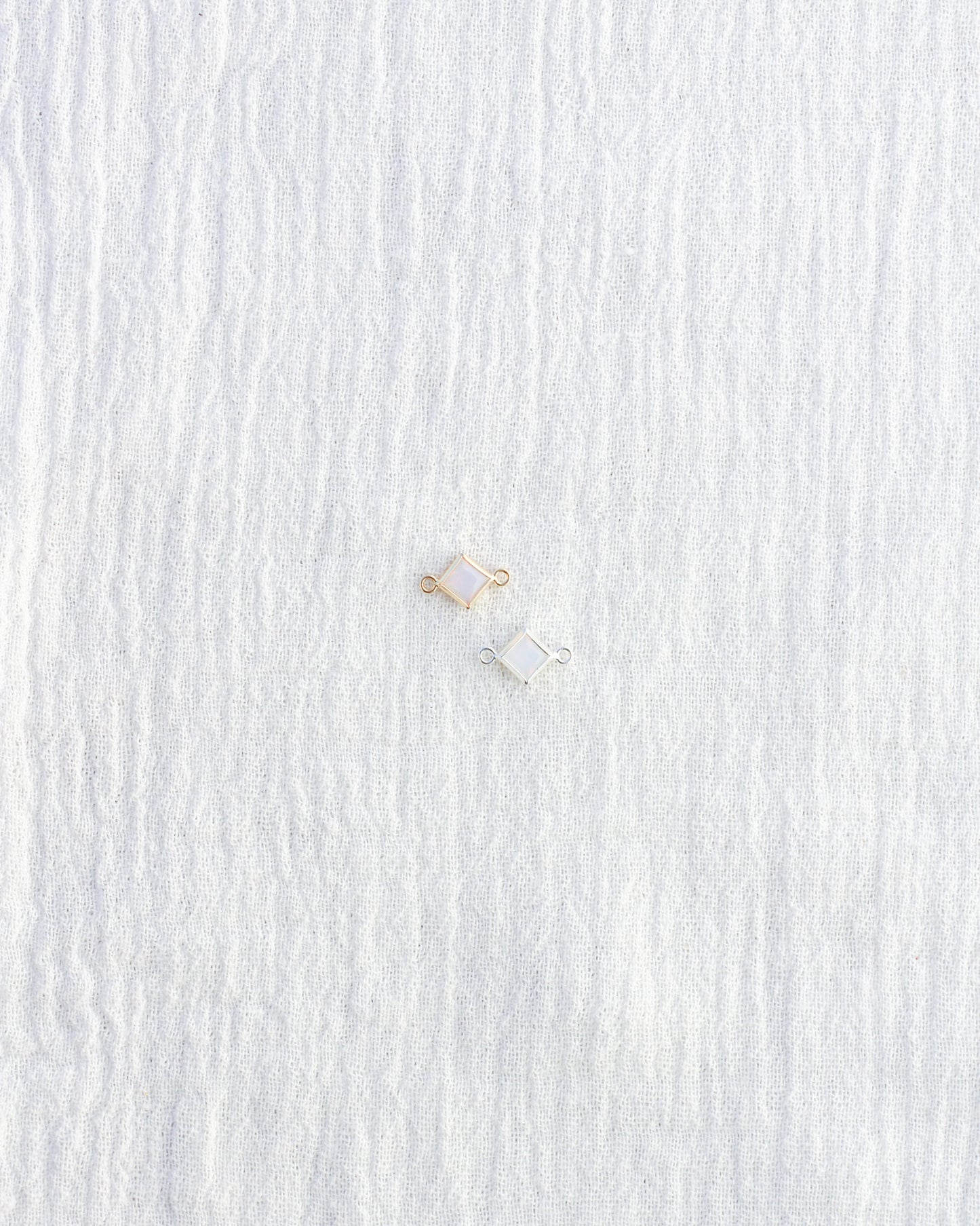 4mm White Opal Diamond Shaped Connector, CN325