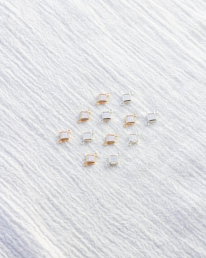 4mm White Opal Diamond Shaped Connector, CN325
