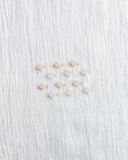 4mm White Opal Diamond Shaped Connector, CN325