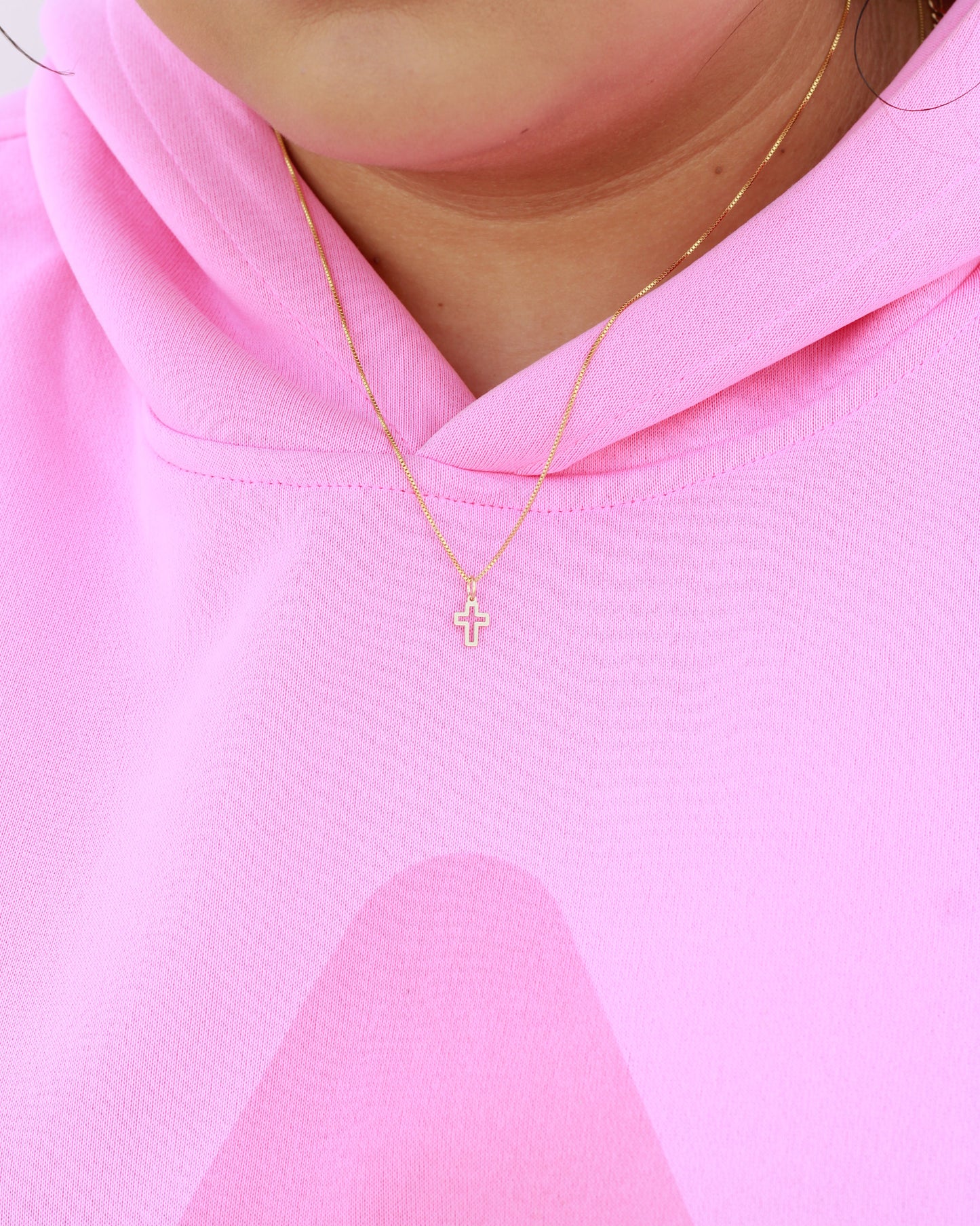 Mini Cross Outline Charm, CH317